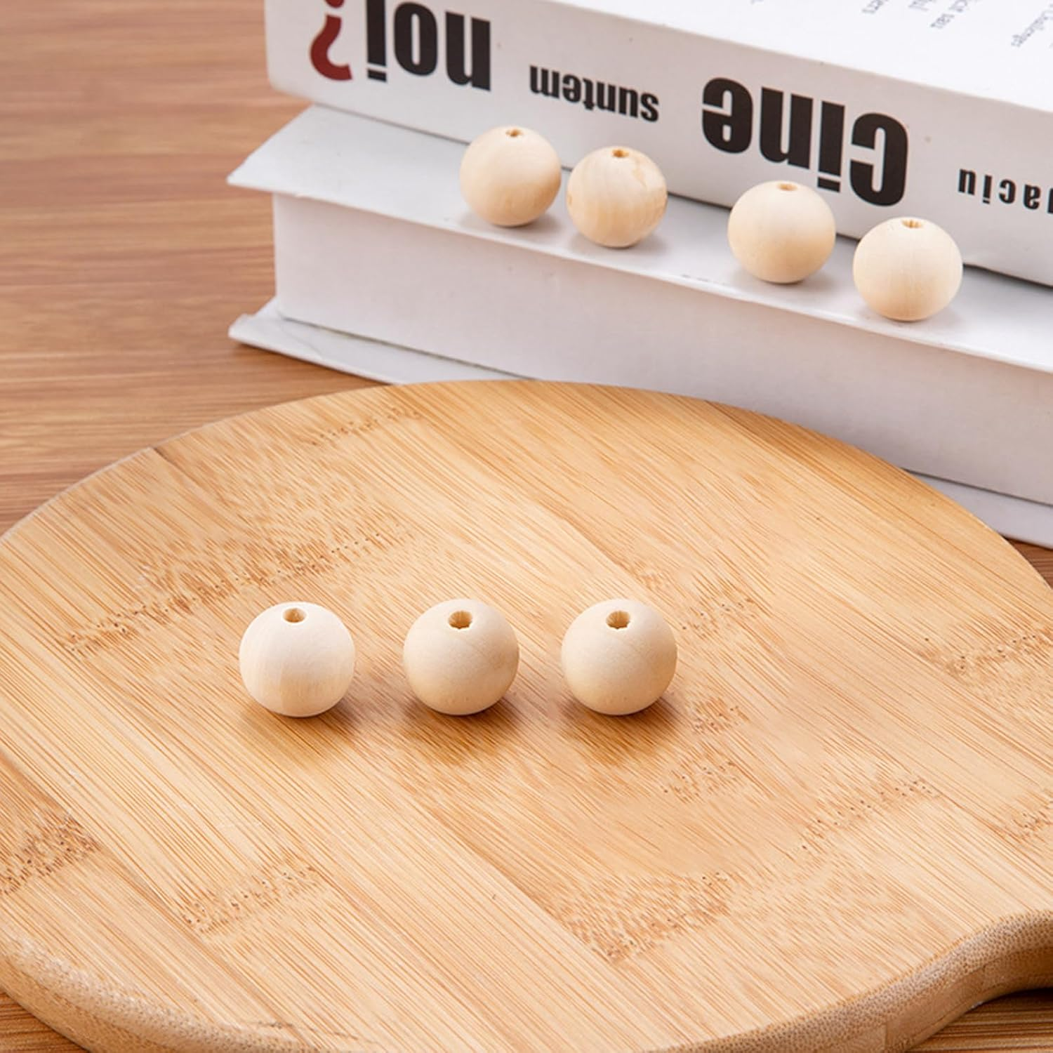 Enkrio Wooden Beads 100Pcs round Wood Beads Unfinished Wooden Loose Beads for Macrame Crafts Jewelry Making(30Mm) image number 5