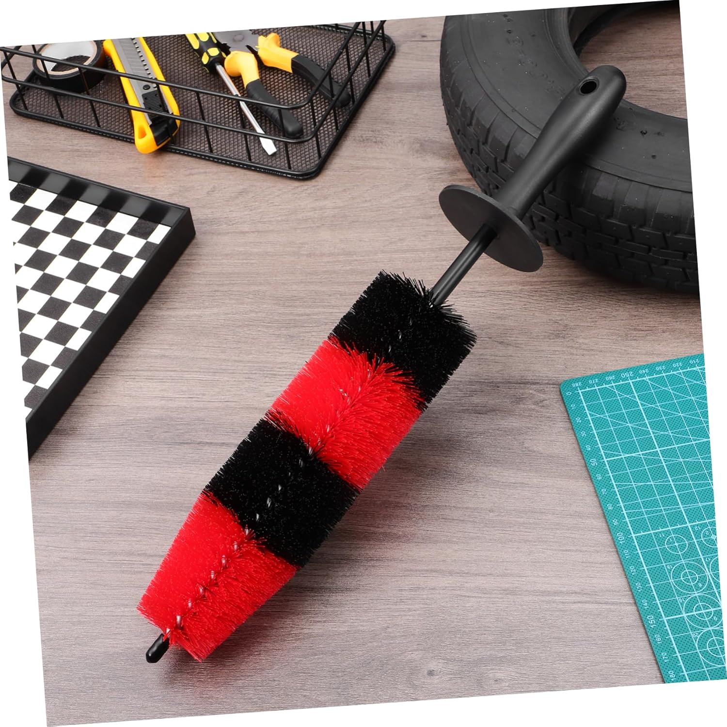 HOLIDYOYO Car Wheel Cleaning Brush Small Size Hub Cleaning Brush for Vehicle Detailing Car Wash Kit with Handle for Automotive Rim and Tire Care image number 6