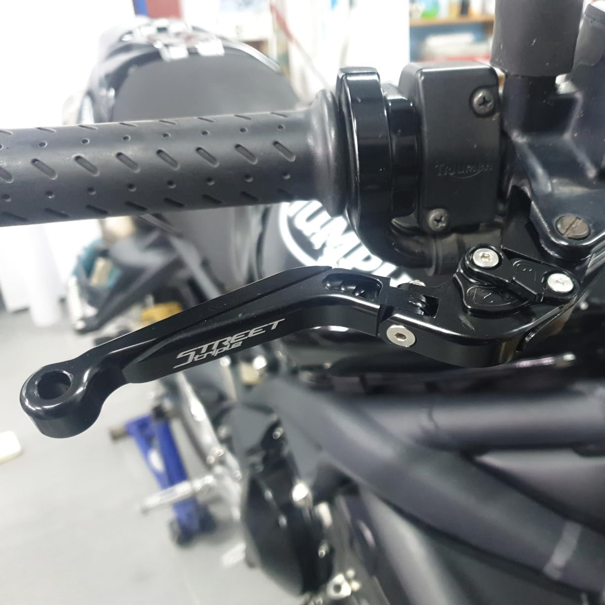 For Ducati Monster 659/ LAMS 2018-2021 Modified CNC Aluminum Alloy Length Adjustable Foldable Brake Clutch Lever Accessories (Gray)