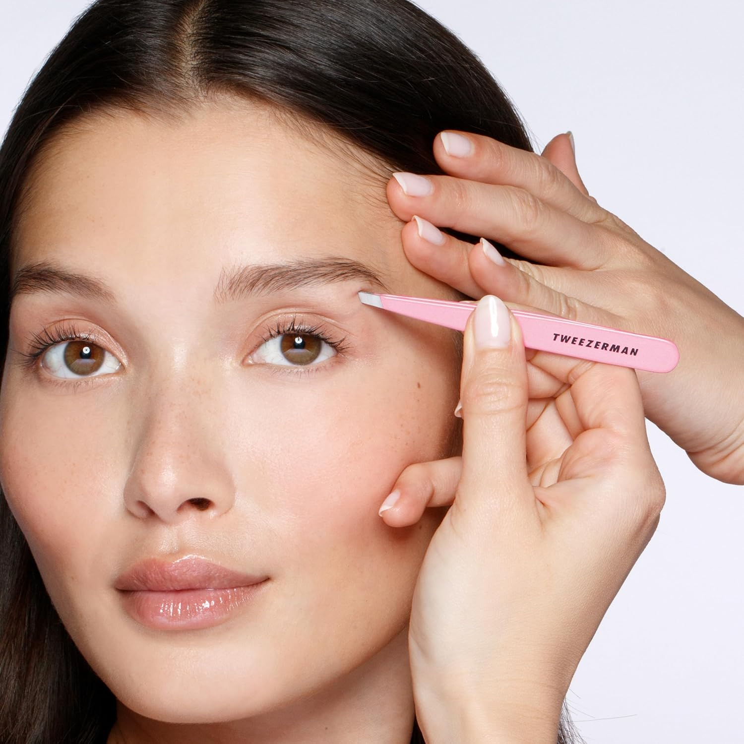 Tweezerman Exclusive Dusty Rose Slant Tweezer - Hair Removal Tweezers, Stainless Steel image number 4