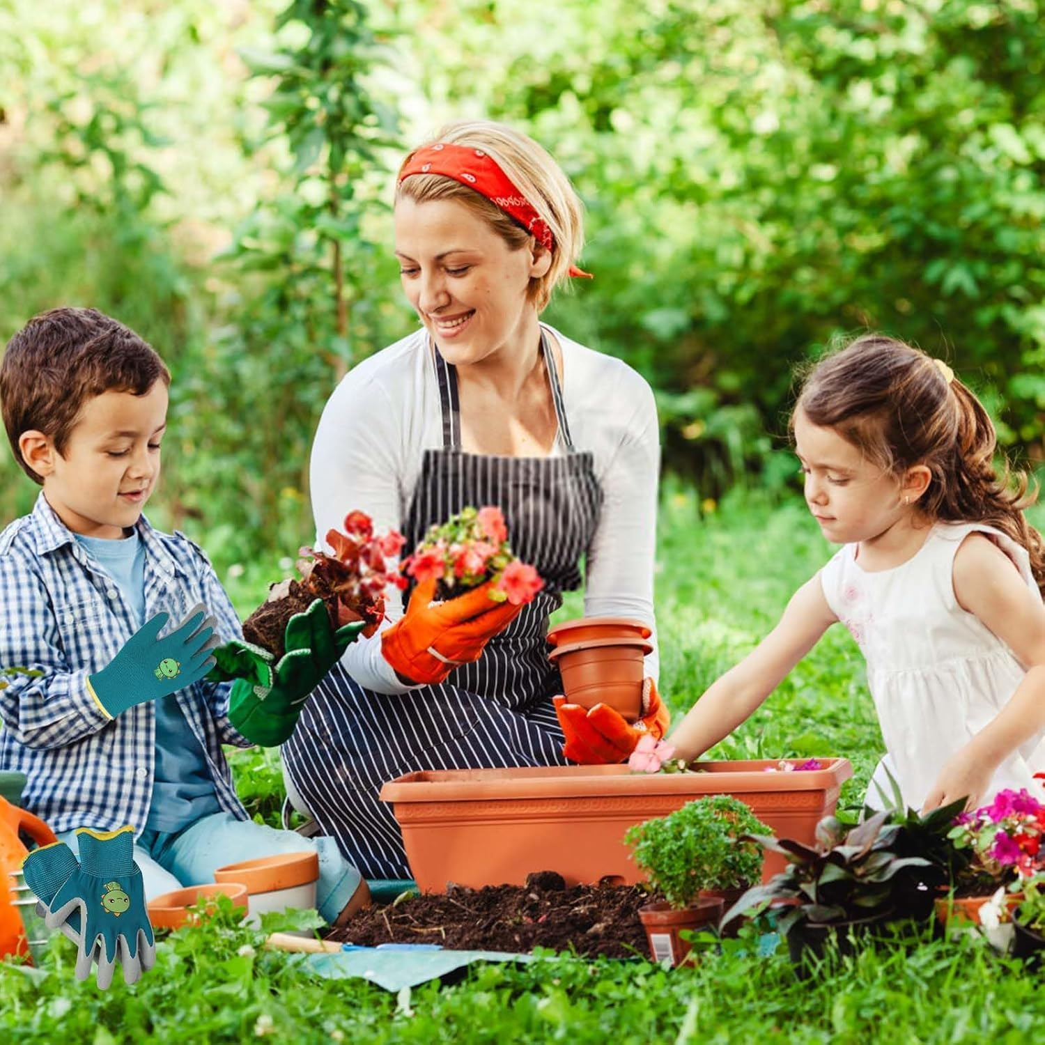 Eukyplace Kids Gardening Gloves (3 Pairs), Work Gloves Made of Latex, Non-Slip Gardening Gloves, Suitable for Children Aged 3-9, for Beach Blay, Picking Fruits and Vegetables(Cyan+Pink+Green) image number 6
