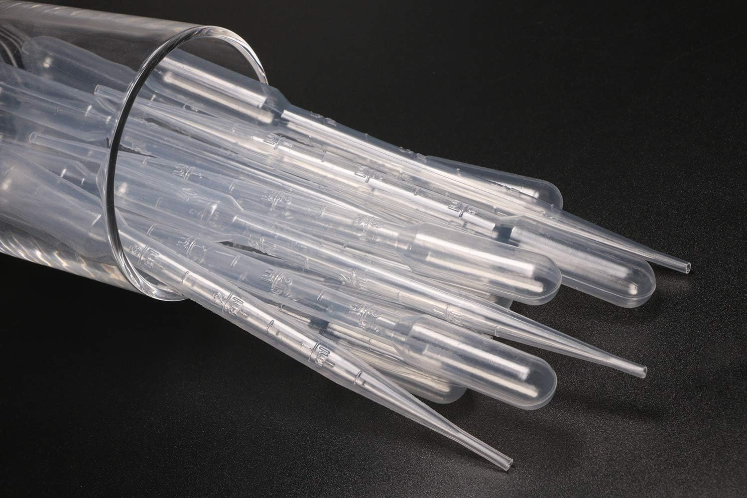 Shapenty 3ML Disposable Plastic Essential Oils Graduated Transfer Pipettes Squeeze Dropper Makeup Tool for Small Amounts Liquid Measuring Mixing Blending and Diy Fragrance Soap Lipbalm Making, 20PCS image number 2