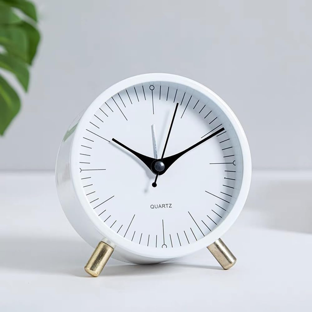 SHISEDECO Alarm Clock with Backlight, 4.5 Inches Bedside Analog Non-Ticking Silent Small Desk Clock with Arabic Numerals, Battery Operated round Table Clock for Living Room, Bedroom (White-S)