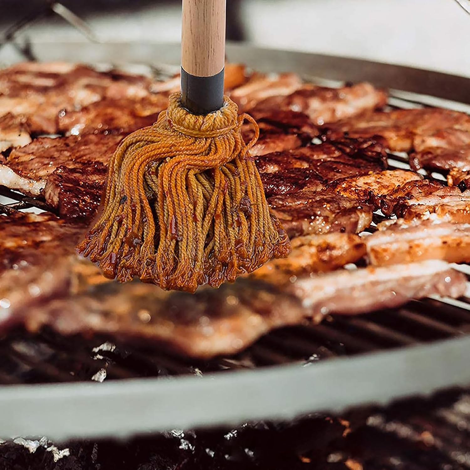 Grill Basting Mop with 4 Cotton Fibers Replacement Heads Barbecue Basting Brushes Wooden Long Handle Reusable Dishwasher Safe Basting Brush for BBQ Sauce Smoking Steak 18.3&times;5.3In image number 5