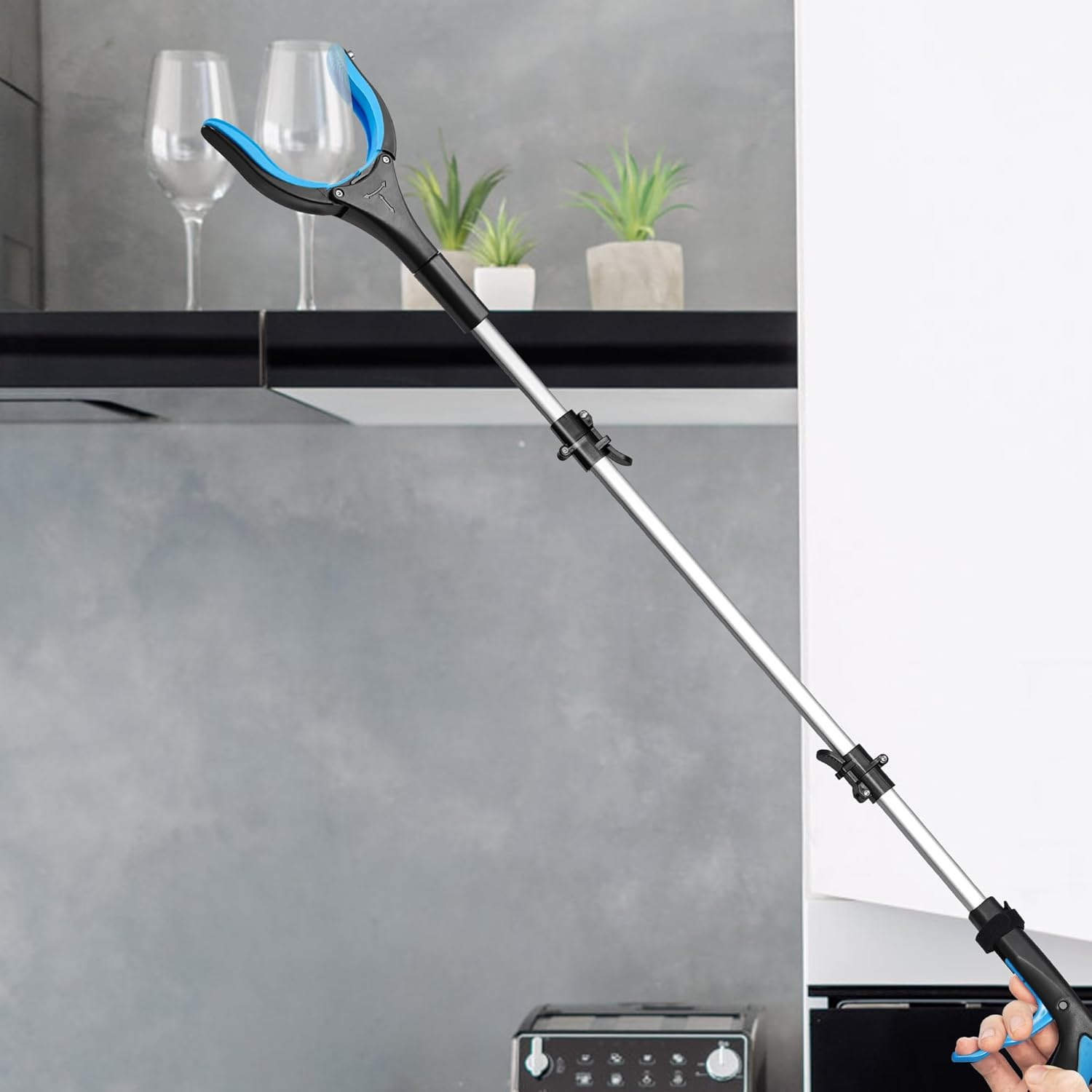 AWINNER Foldable Reacher Grabber Tool, 36 Inch, 360&deg; Rotating Jaw with Magnets, Lightweight image number 3