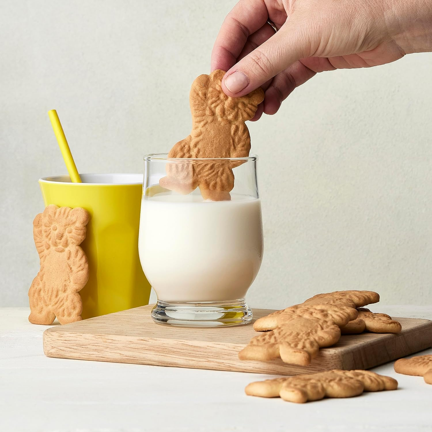 Arnott'S Teddy Bear Plain Biscuits 250G image number 1