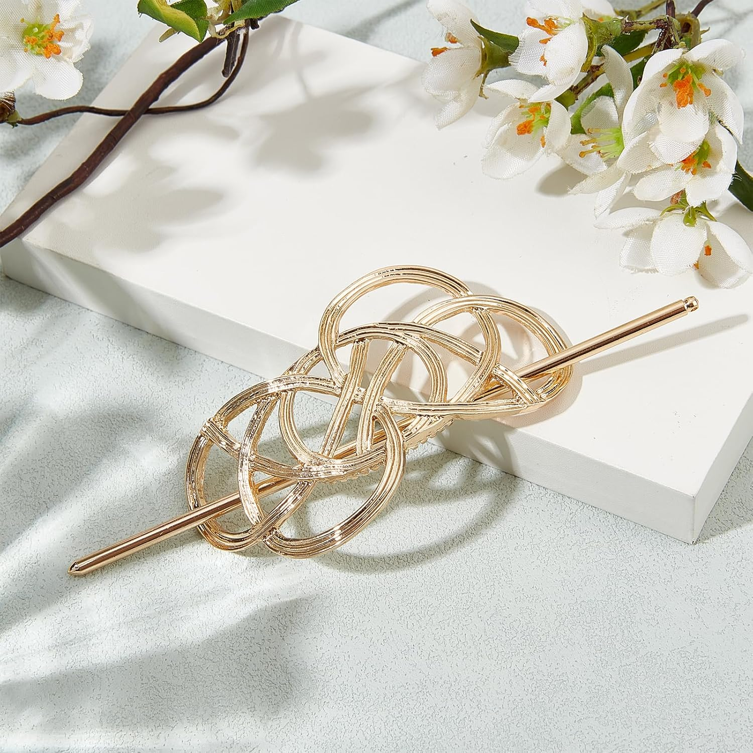 NICENEEDED Hair Slide Hairpin Clip with Stick, Golden Hollow Hairpin Retro Hair Barrette Chignon Ponytail Holder, Hair Bun Clip No Slip Hair Accessories for Women image number 6