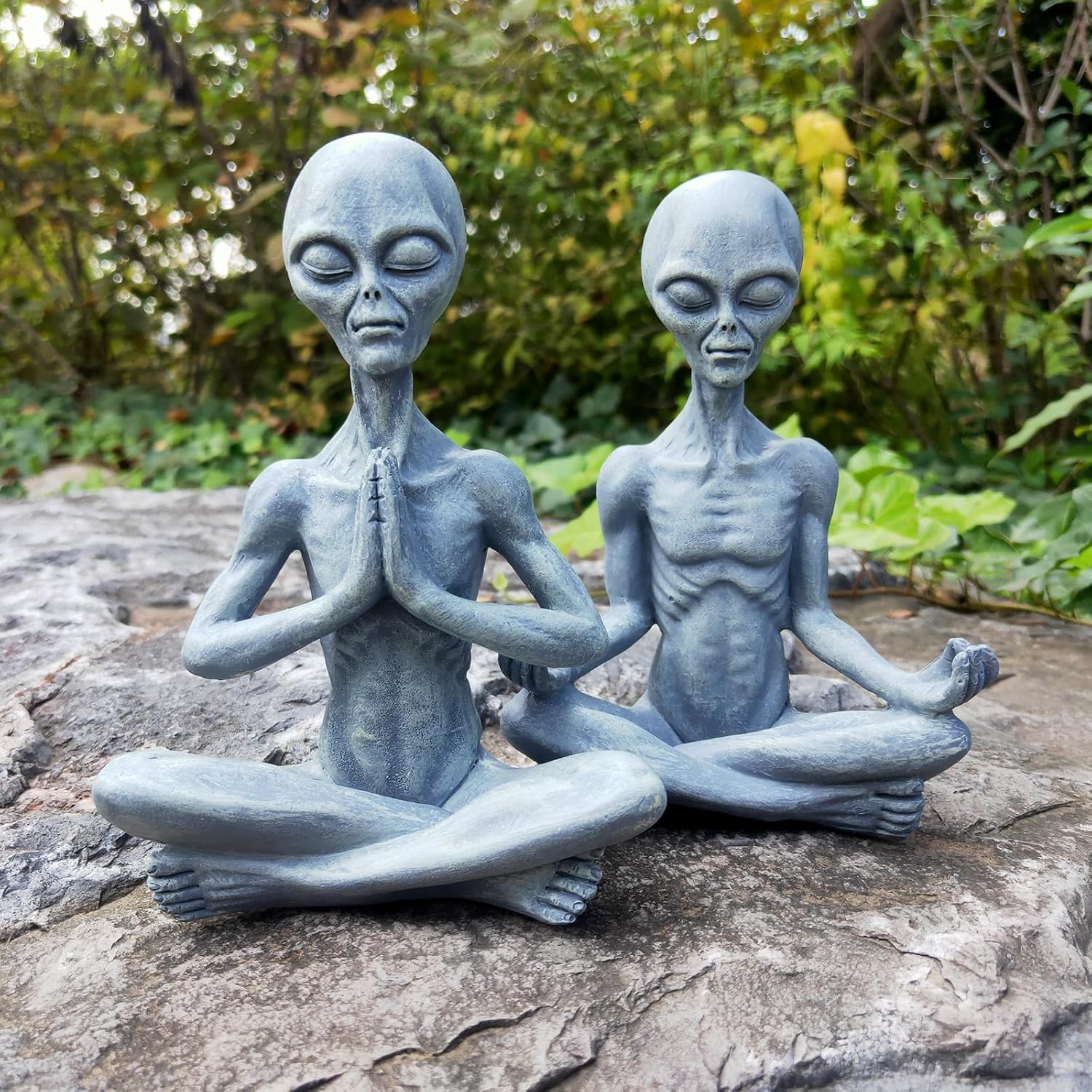 CHBDJY Alien Statue, Meditation Yoga Alien Figure, 6.3" H Resin UFO Alien Sculpture for Home Indoor Outdoor Patio Lawn Yard Decor, Collectable Gift - Pose 2 - Gary image number 6