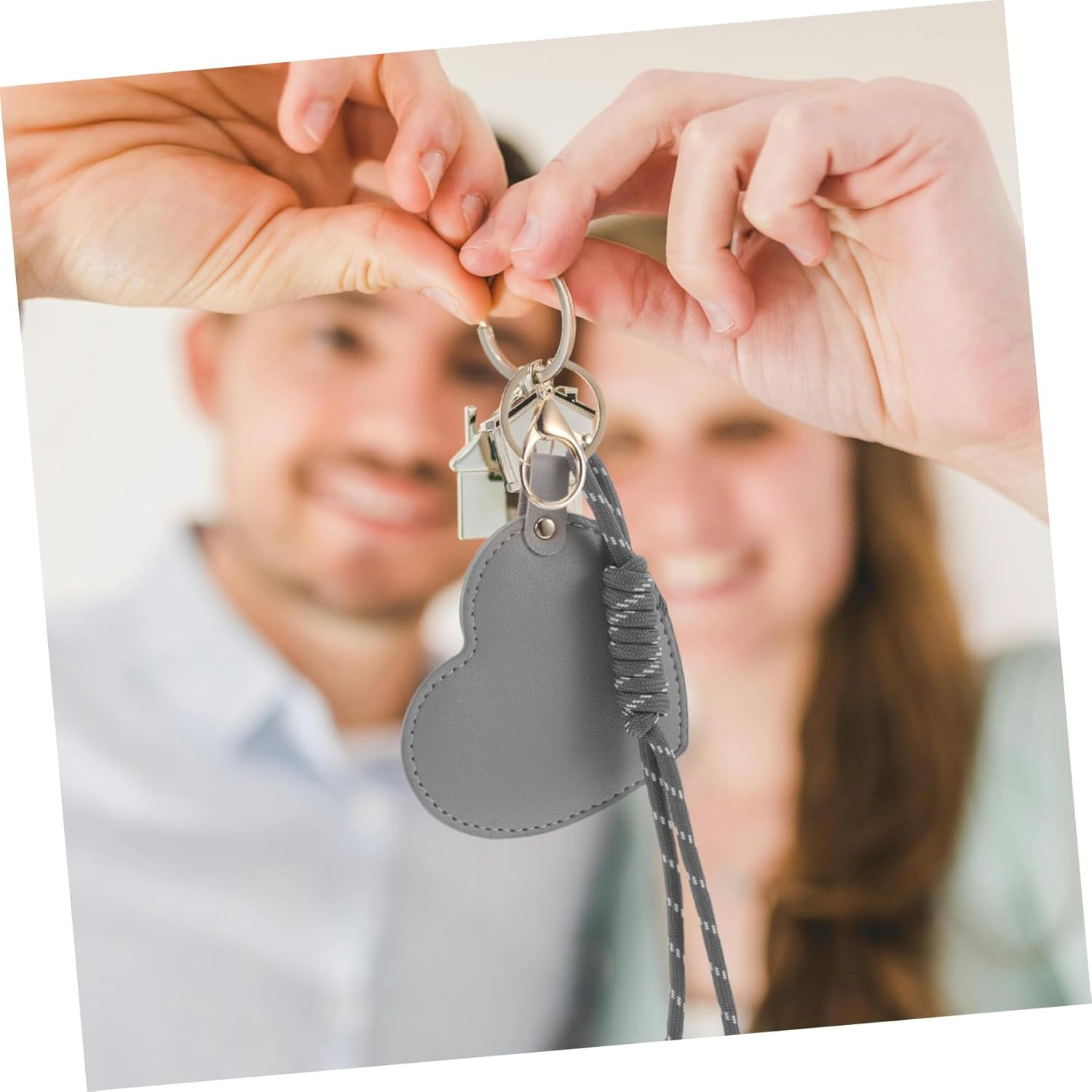 Baluue 2Pcs Rotating Makeup Mirror Compact Heart Design for Travel and Daily Use Stylish Vintage Handheld Mirror Fits Easily in Pockets Bags and Handbags