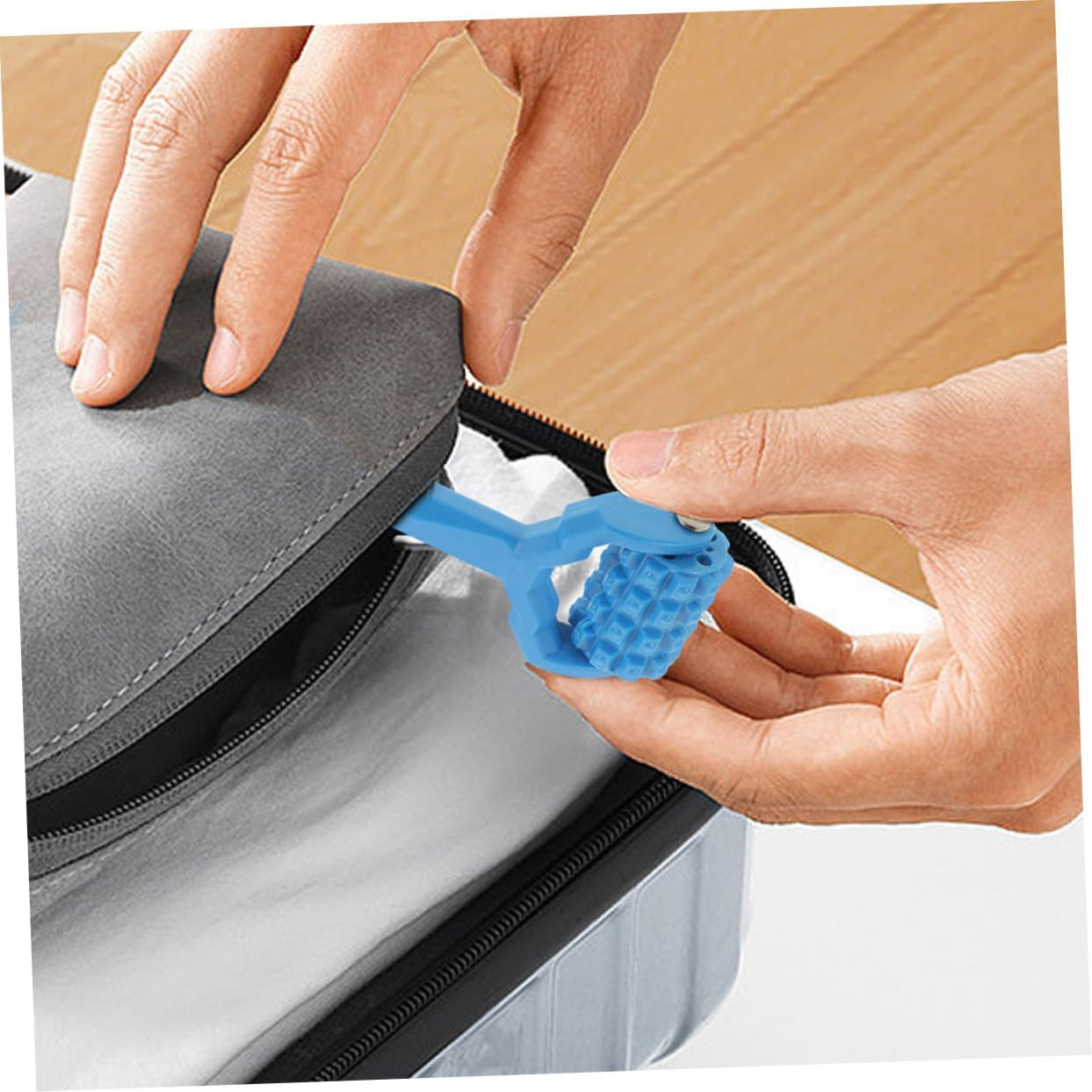 BUGUUYO Soundproofing Application Rolling Wheel Car Sound Deadening Tool Heat Insulation Material Automotive Sound Deadener for Car Audio Soundproofing image number 6