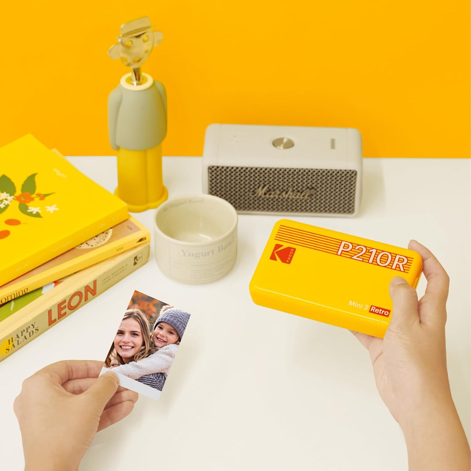 Kodak Mini 2 Retro Portable Instant Photo Printer Black - Yellow image number 4