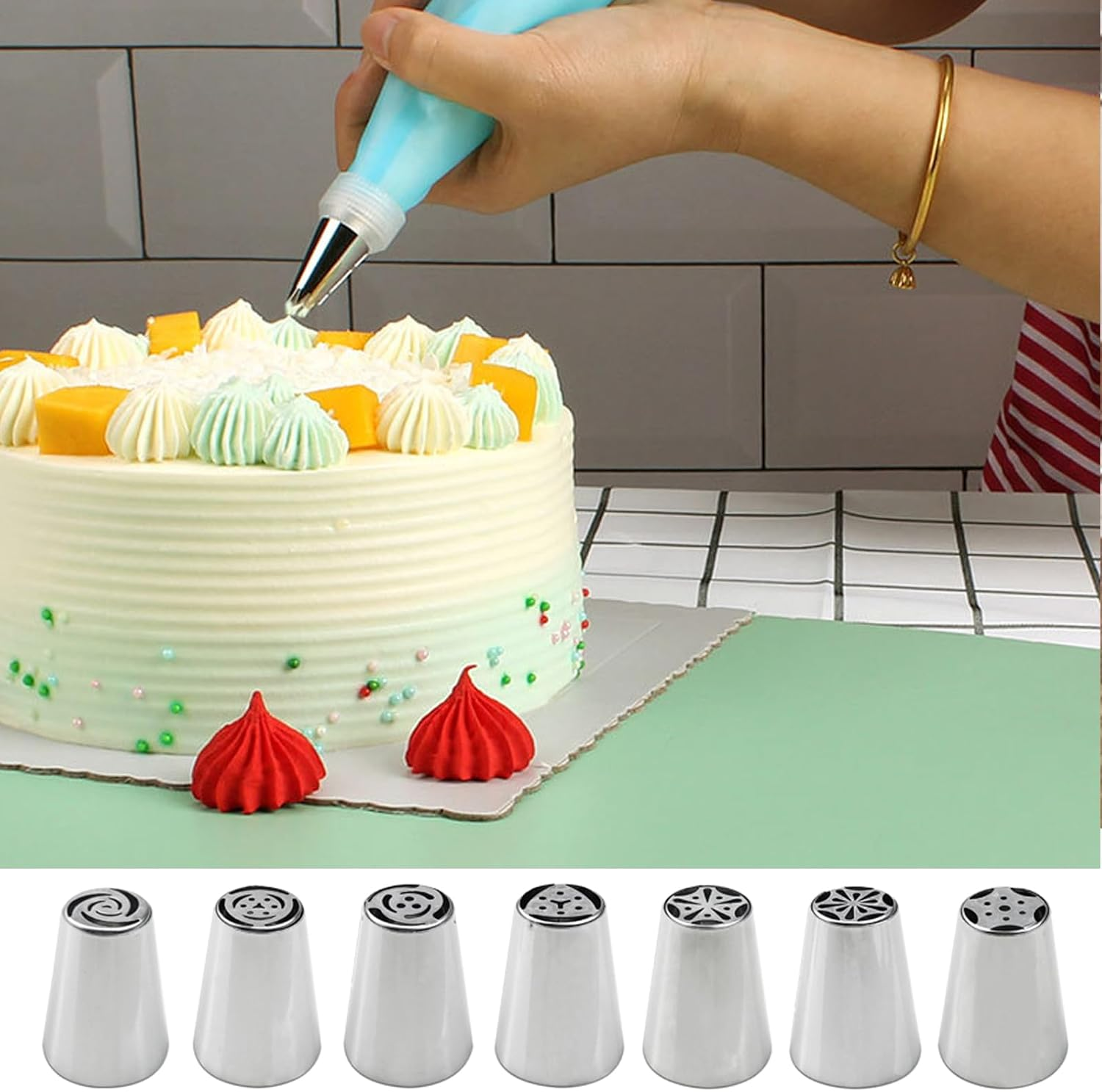 BSITSSS Icing Nozzle Set, 13 Pieces Icing Bags with Nozzles, Flower Nozzles Adapter, Silicone Piping Bag for Cupcake Decoration Cakes image number 2