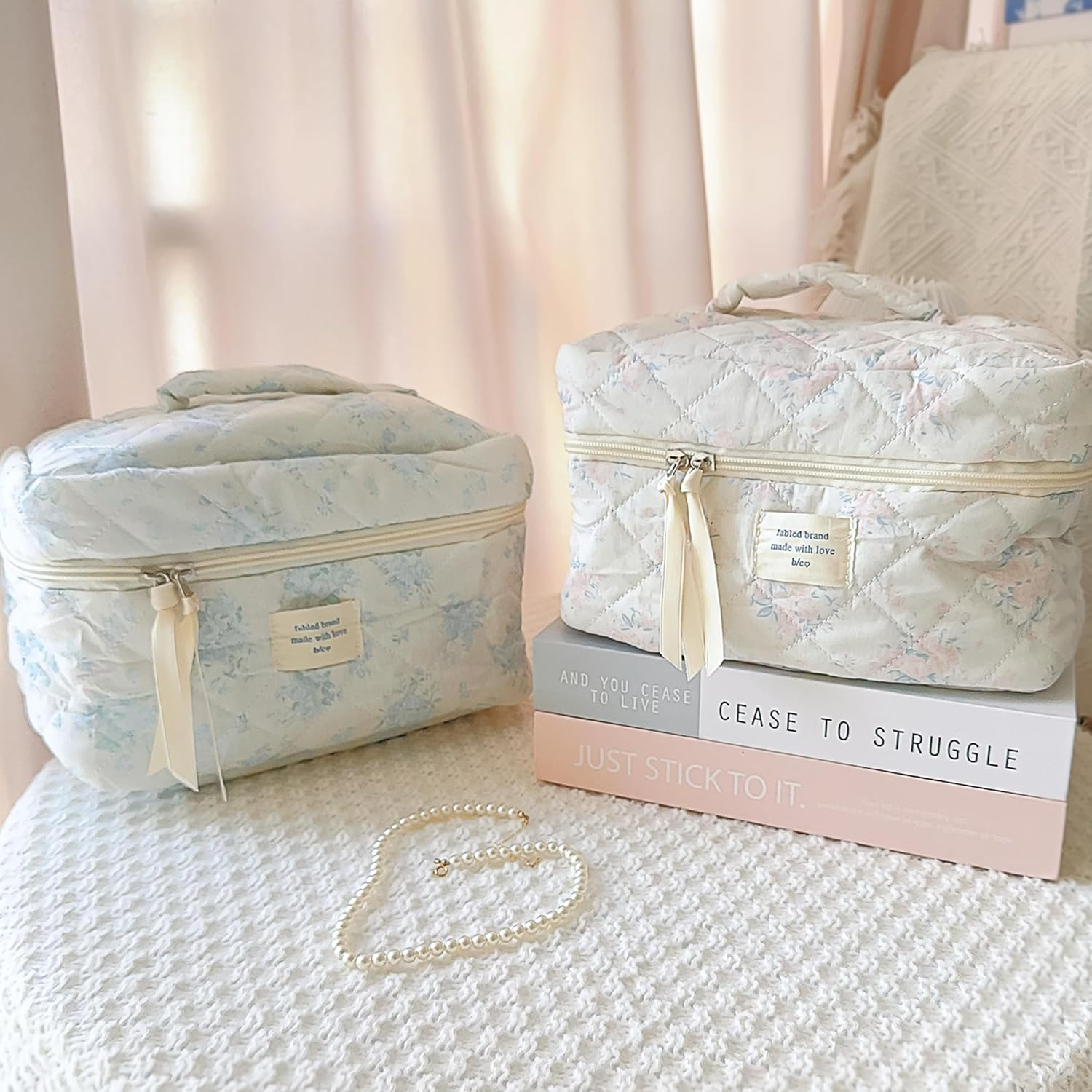 Makeup Bag Large Travel Quilted Cosmetic Makeup Bag Organizer, Floral Cotton Coquette Aesthetic Toiletry Bag for Women Girls, Blue Romantic Rose-L, Floral