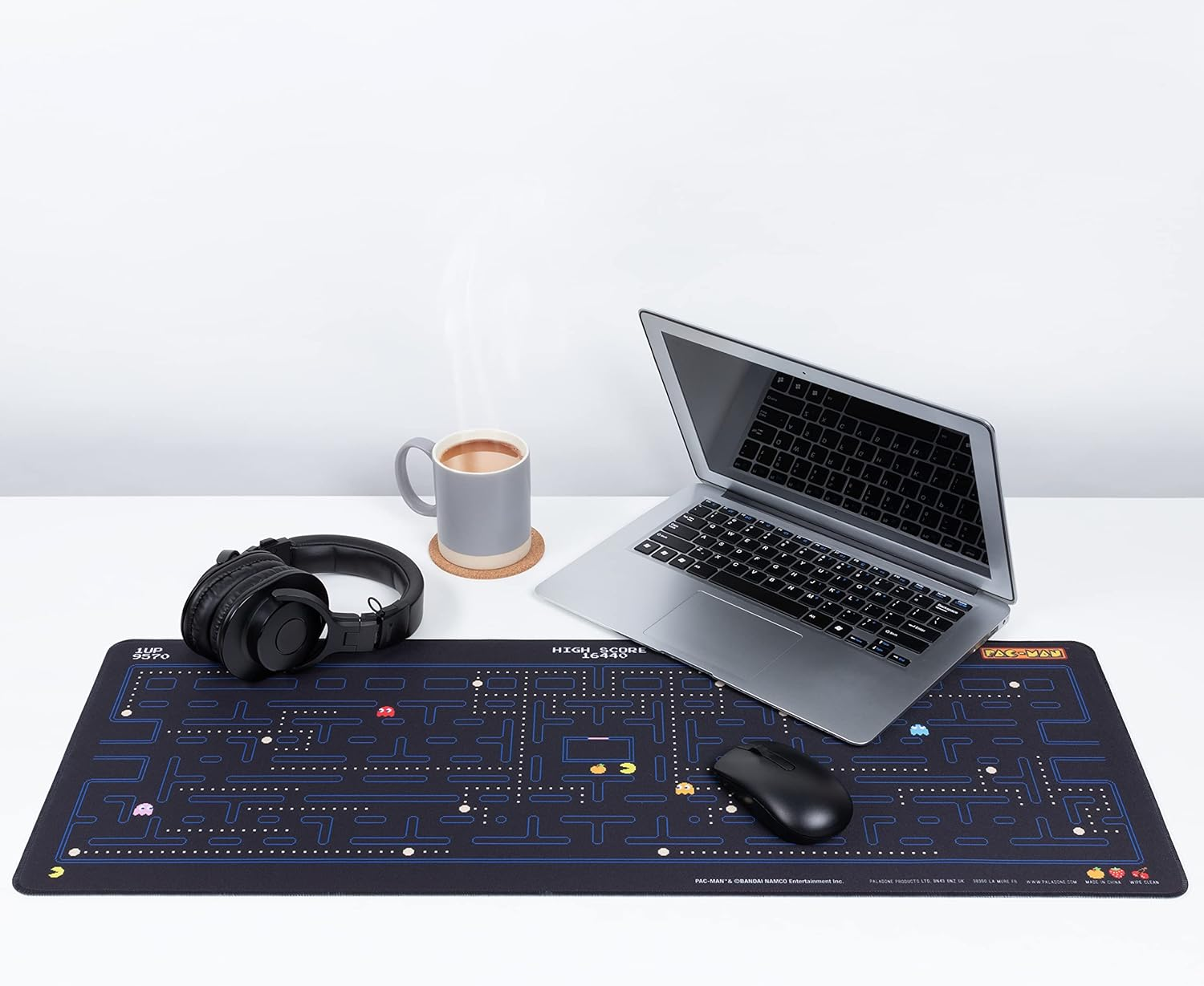 Paladone Pac Man Desk Mat image number 3