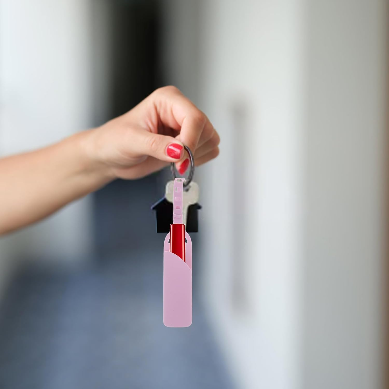 HOMOCONO Portable Silicone Lipstick Holder Mini Lip Balm Pouch Compact Makeup Organizer Travel-Friendly Small Lipstick Storage Bag and Easy Access image number 3