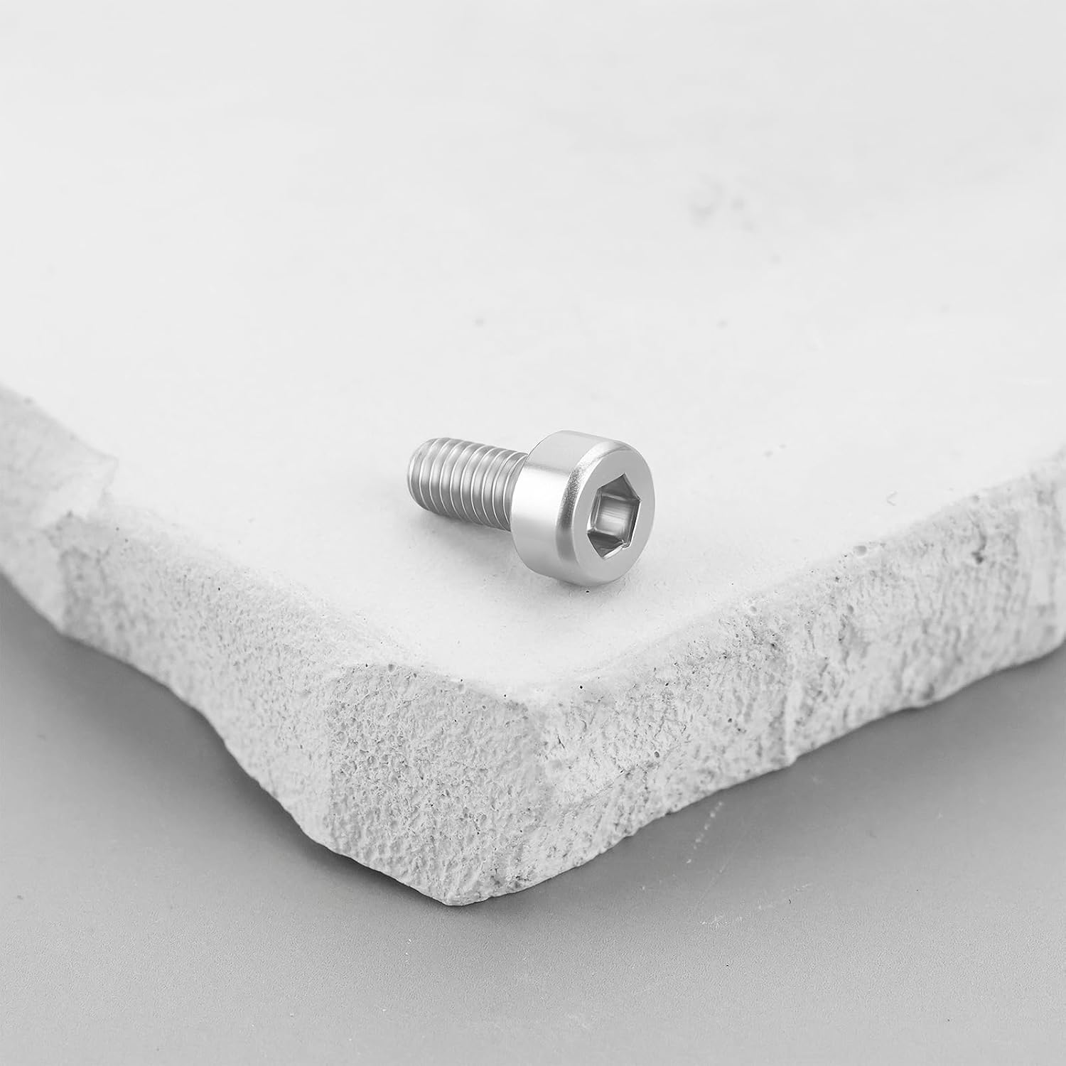 LT Easiyl 10Pcs M3X6Mm Guitar Tremolo Clamp Locking Nut Screws Compatible with Floyd Rose (Silver) - Silver image number 2