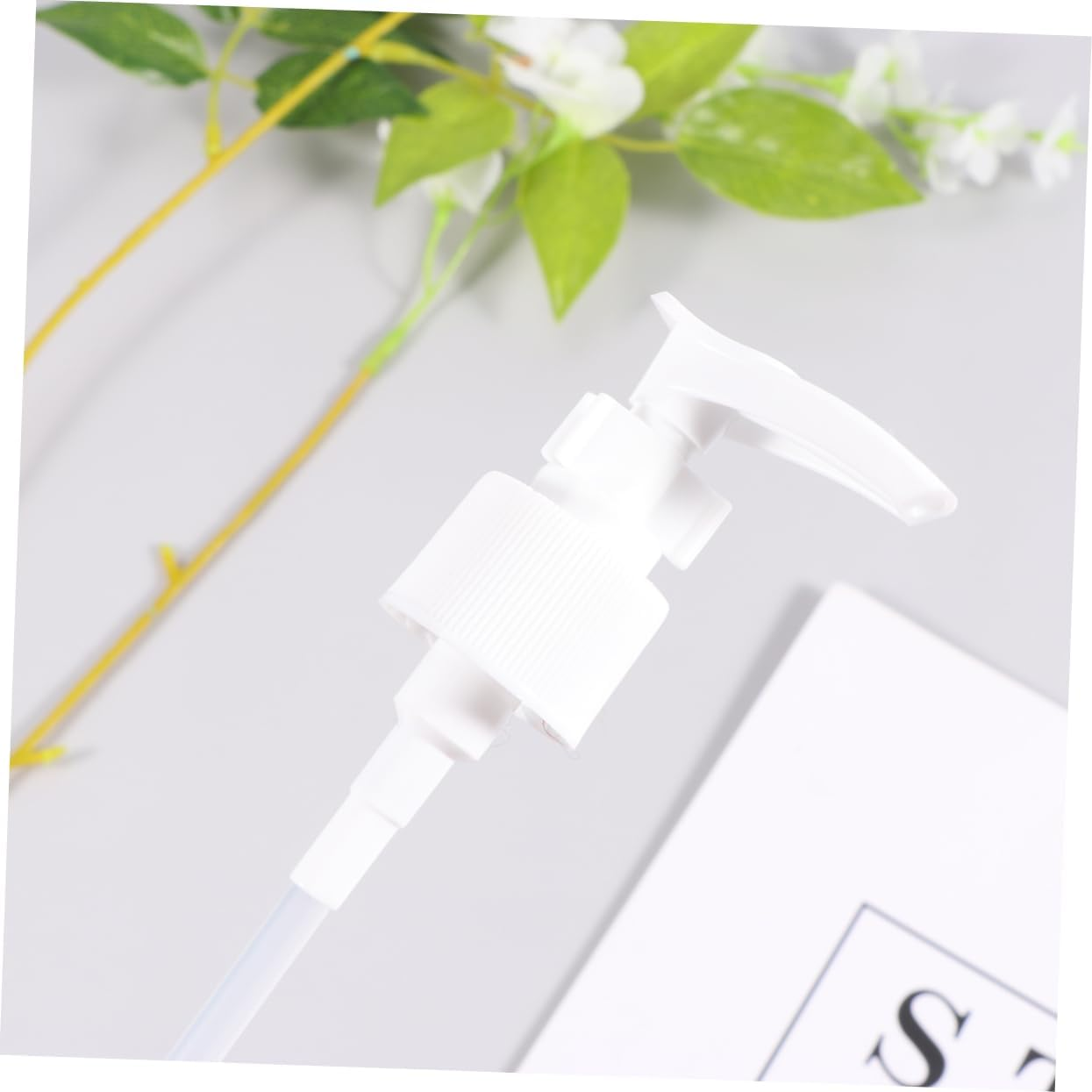 Toddmomy 10Pcs Plastic Pump Head Replacement Dispenser Pump for Makeup Bottle Accessories Easy Press down Bottle Dispenser Use image number 3