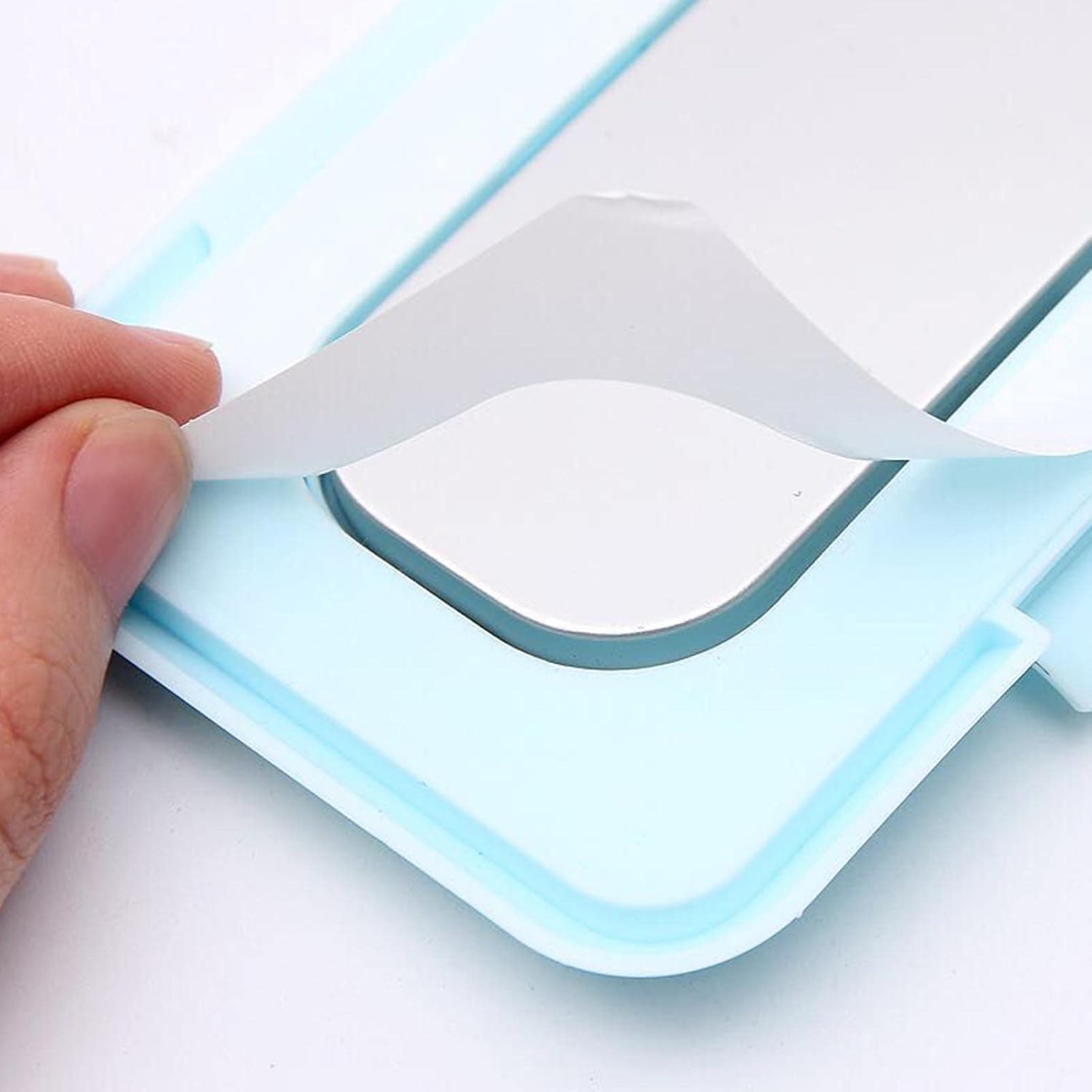 Baby Wipe Warmer,Usb Portable Wet Heater for Diaper Bag Nursery Daycare Keeps Wipes Warm Prevents Drying Evaporation Sensitive Skin Compact Travel Friendly Parents Caregivers