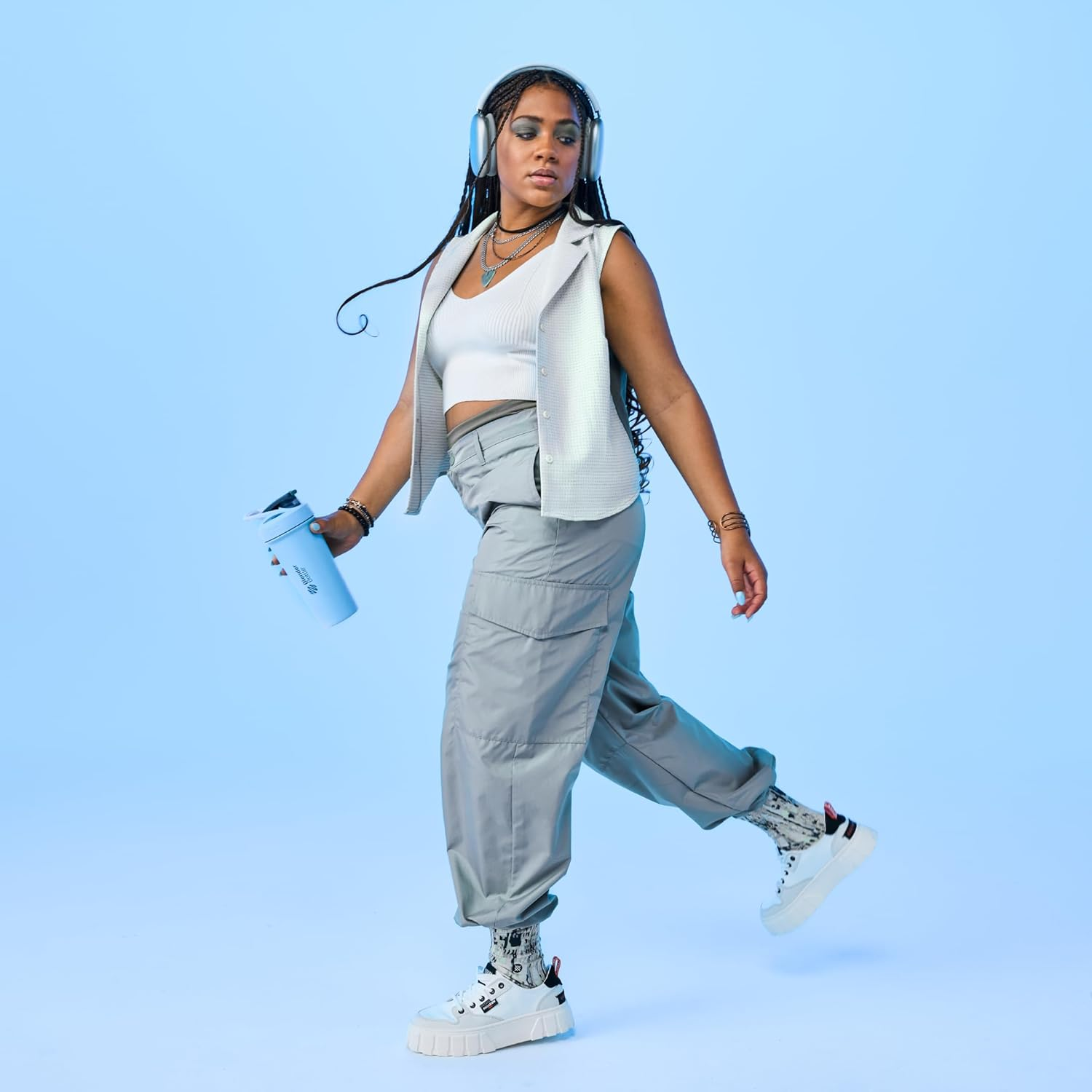 Blenderbottle Strada Sleek Shaker Cup Insulated Stainless Steel Water Bottle with Wire Whisk, 25-Ounce, Dusty Blue image number 3