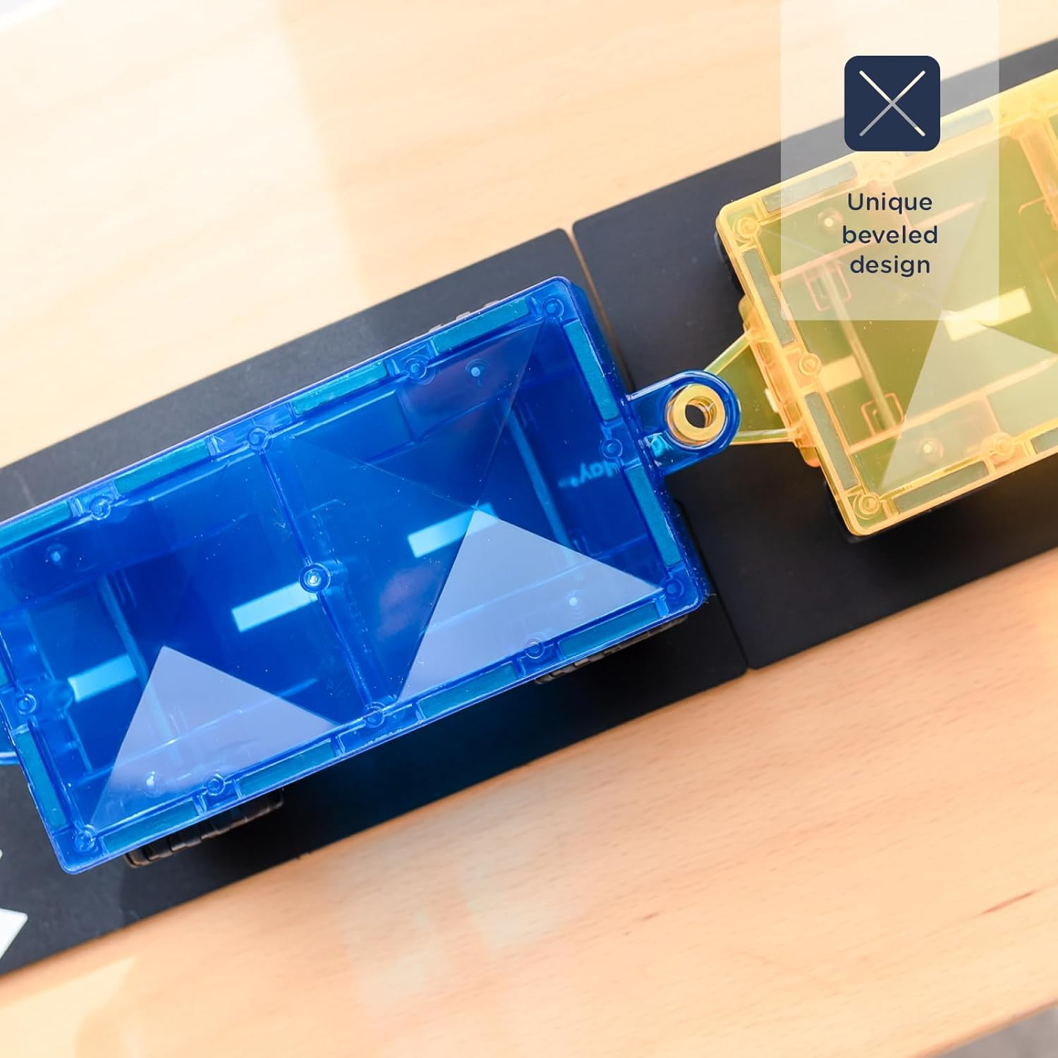 CONNETIX Magnetic Tiles Rainbow Car Pack, 2 Pieces