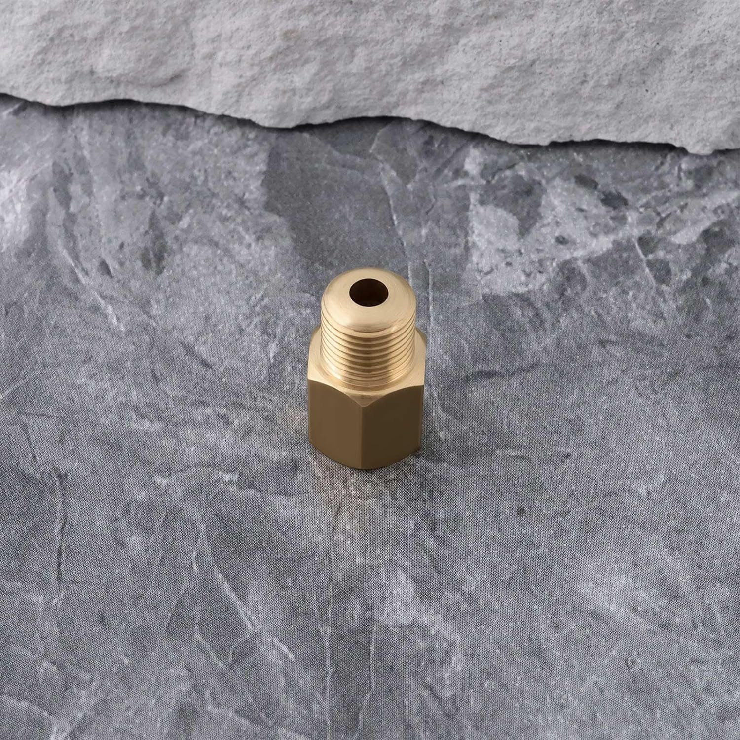 LT Easiyl 2Pcs Brass Adapter 1/8 BSPT Male to 1/8-27 NPT Female Brass Pipe Fitting Reducer Adapter for Pressure Gauge 0.095X0.5X0.8 Inch image number 3