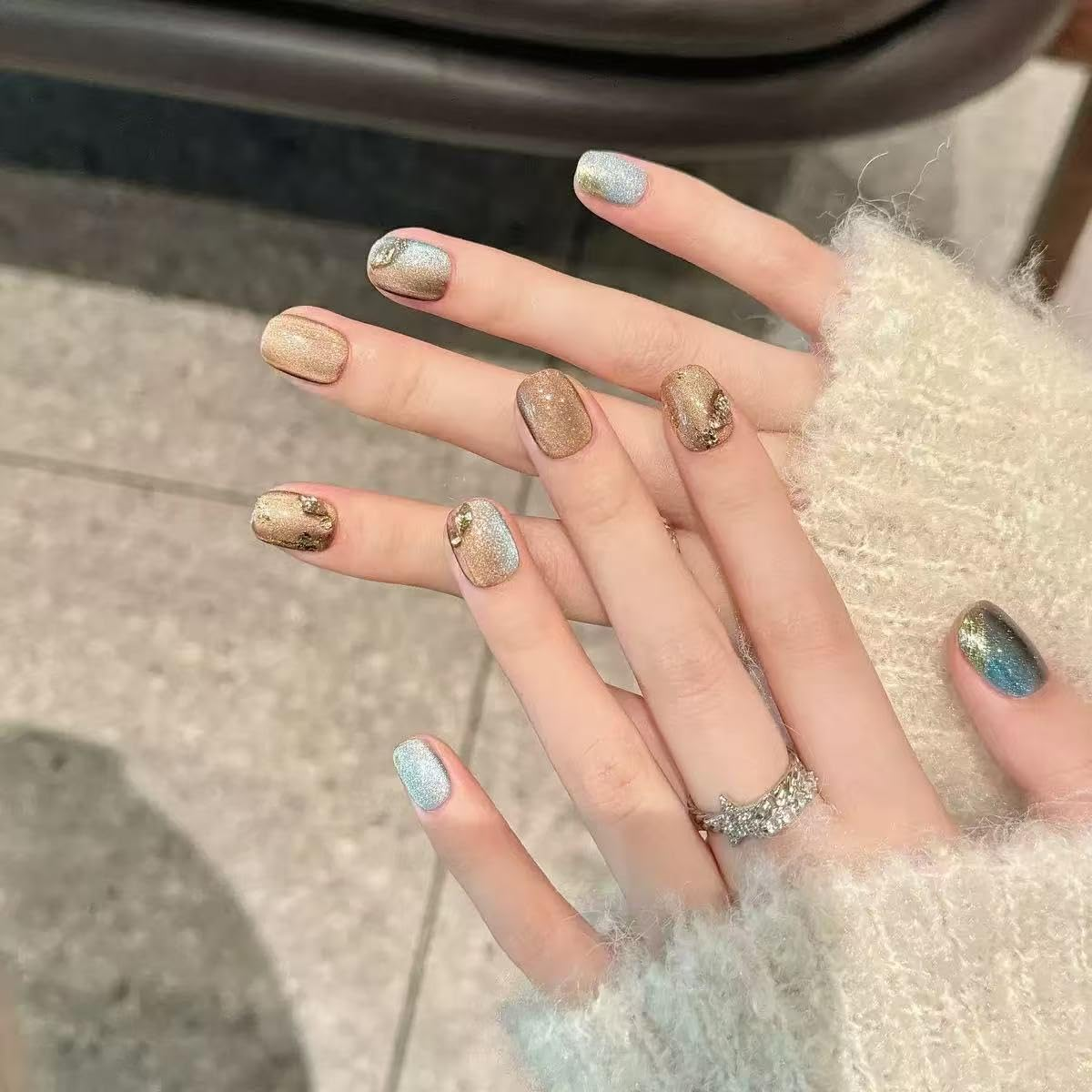 Handmade Fake Nails, Gold Glitter Press - on Nails, Shiny Sparkle False Nails with Exquisite Design, Easy - Apply Fake Nails for Party & Daily, Trendy Manicure Accessory(L)