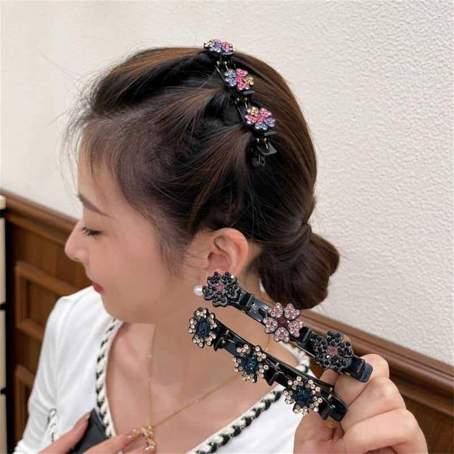 Sparkling Crystal Stone Braided Hair Clips, Elegant Hair Styling Clips, Shiny Rhinestone Hair Clip with 3 Mini Clips, Double Layer Mini Hair Clips for Women and Girls (Pack of 8) image number 3