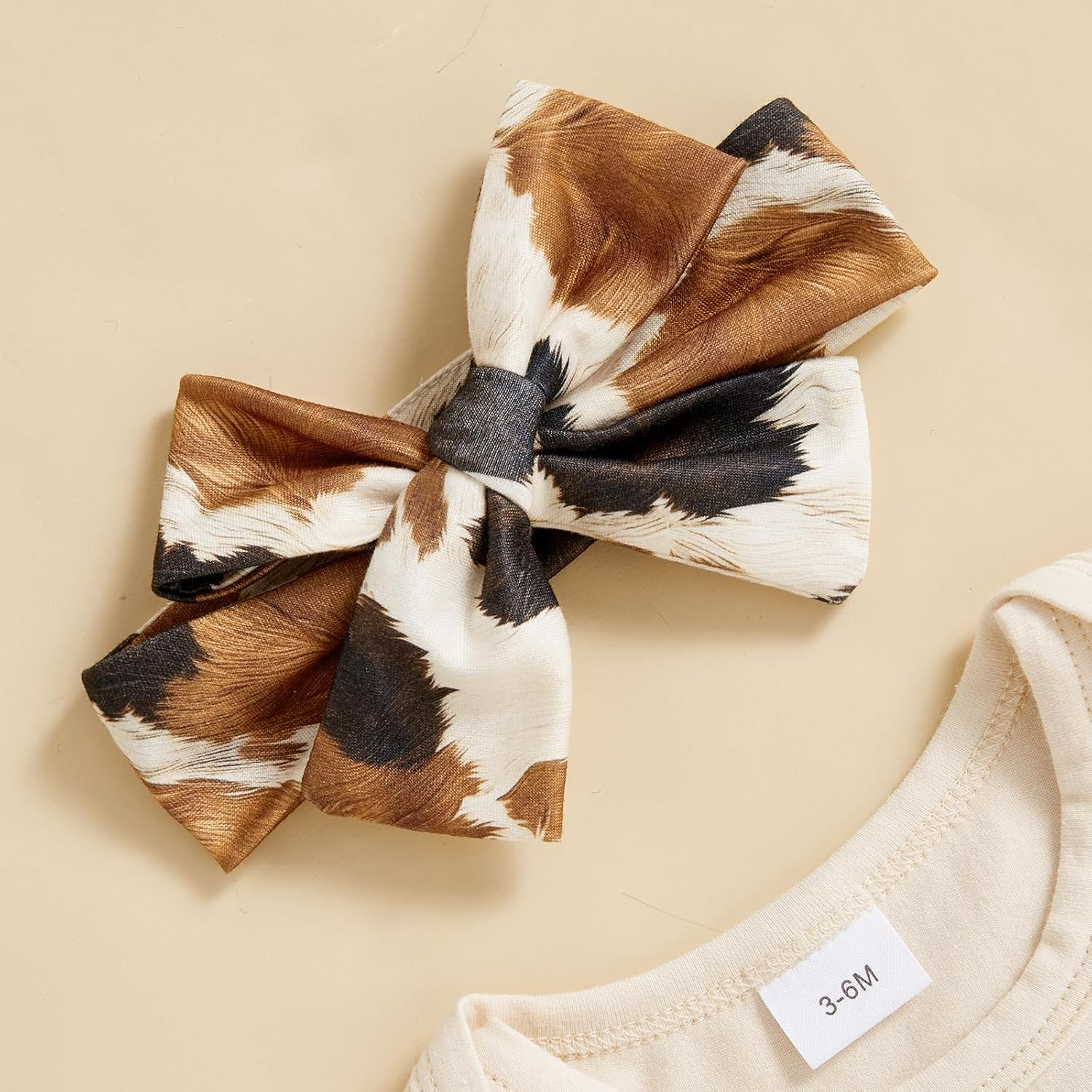 Chloefairy Western Baby Girl Fall Clothes Holy Cow I'M Cute Romper Bell Bottoms Flare Pants Set 3Pcs Infant Cowgirl Outfit image number 4