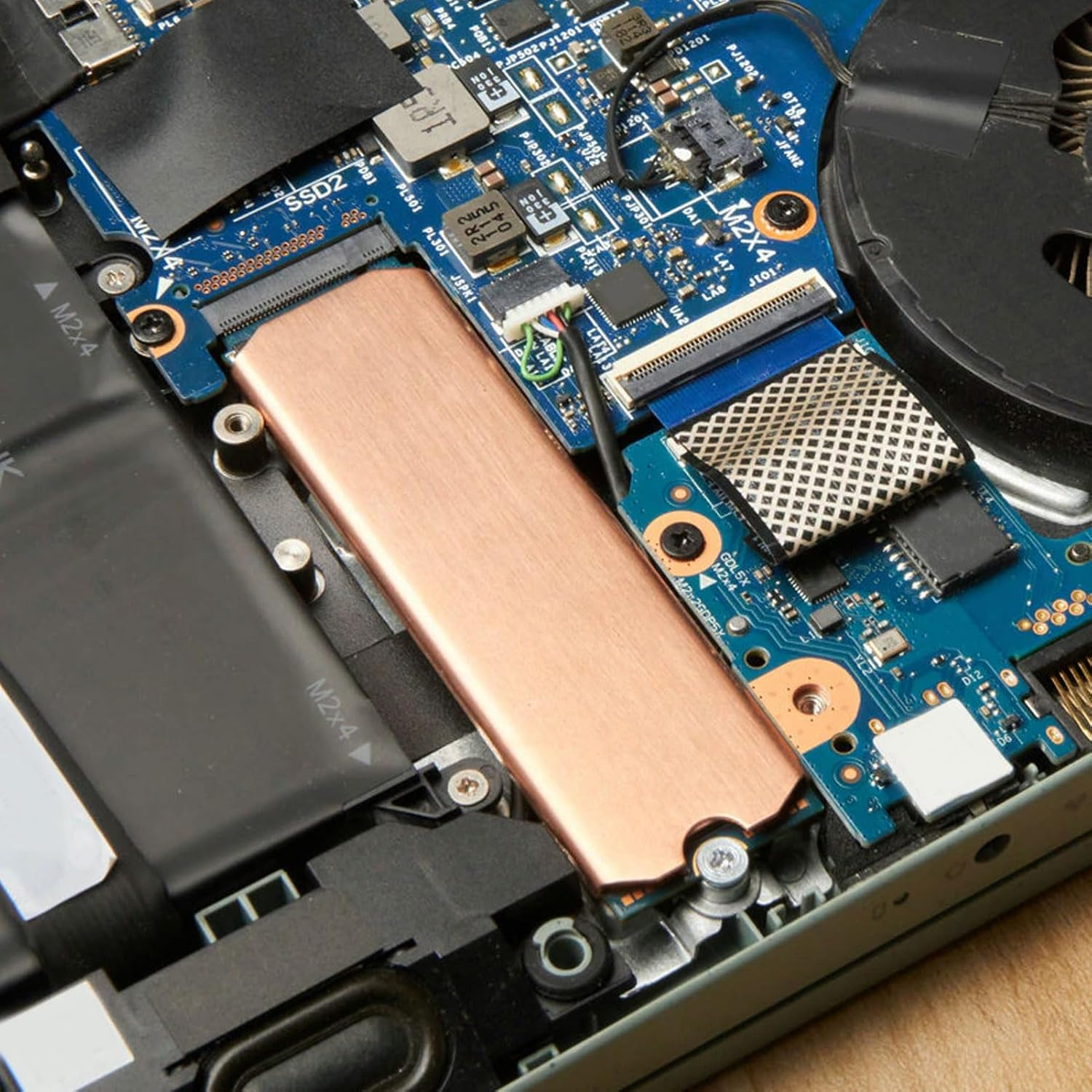 Fafeicy M.2 2280 SSD Copper Heat Sink, Precise Prevent Short Circuits SSD Copper Heat Sink Prevent Burrs Stable with Silicone Thermal Pad for Laptop image number 4