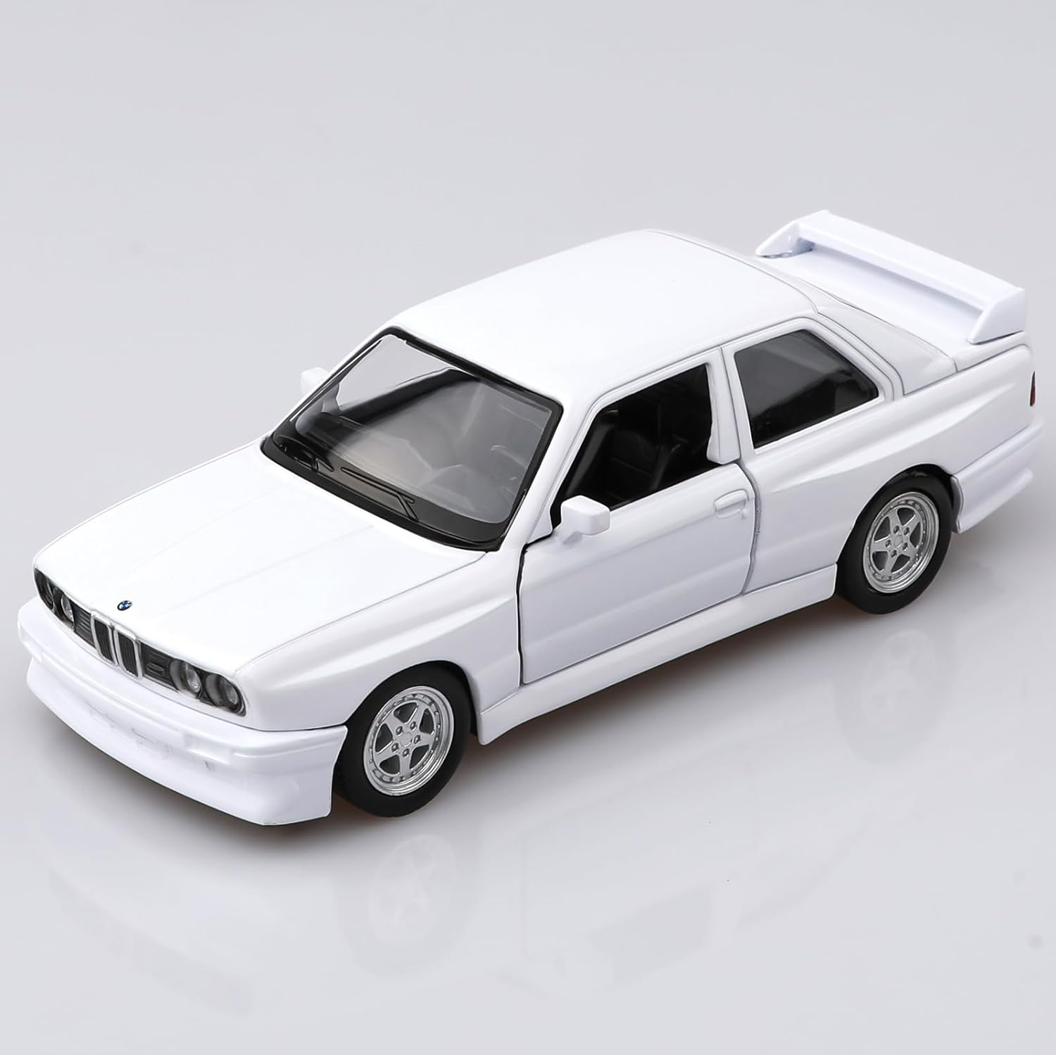 TOKAXI 1/36 Scale 1987 BMW M3 Diecast Model Cars,Pull Back Vehicles BMW Toy Cars,Cars Gifts for Boys Girls