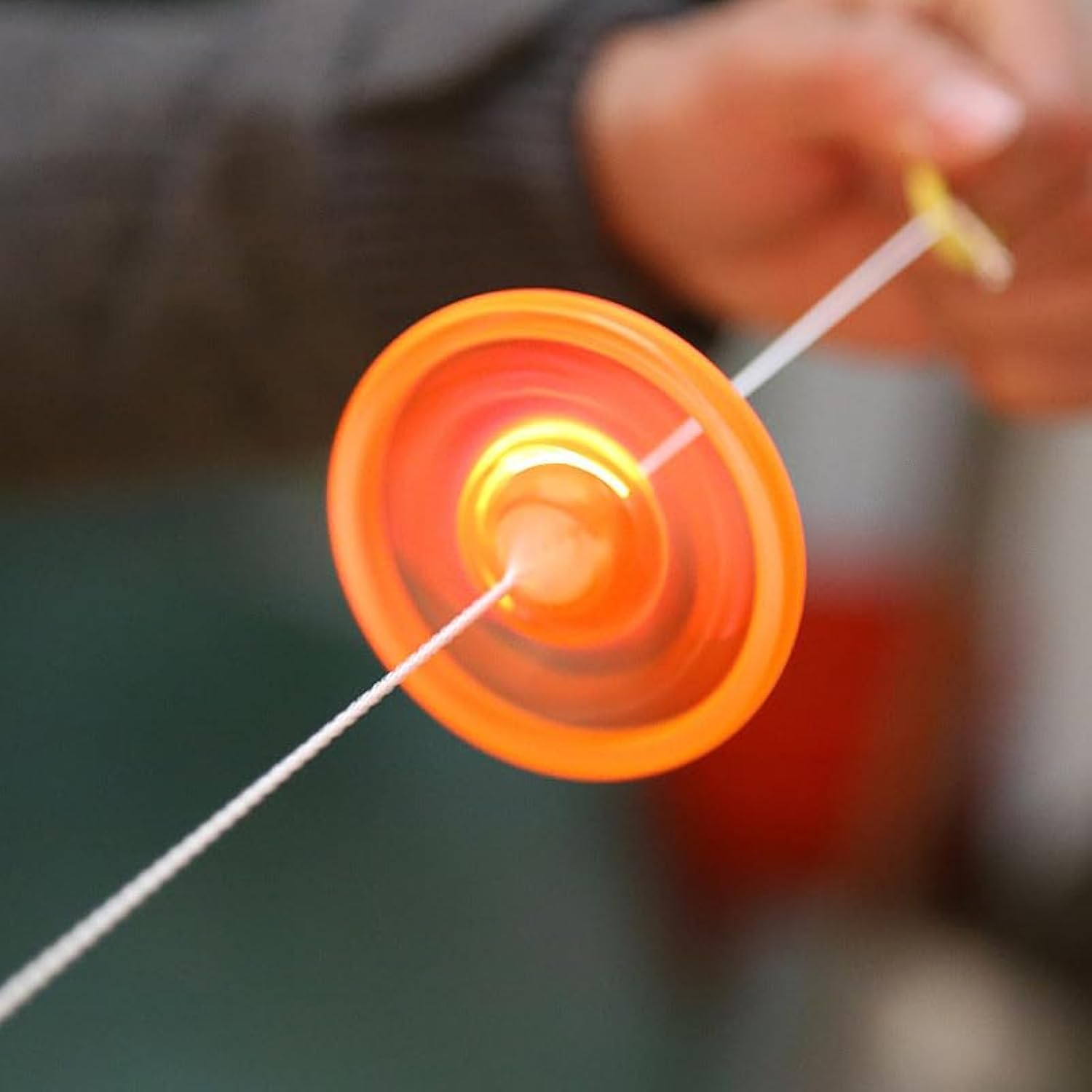 5Pcs Pull Line Flywheel,Flashing Tops,Flywheel Spinning Tops, Spinner Fidget Rainbow Lightshow Orbital Flash,Gift Pull in Wheel Colorful Glow Novelty Spinning Tops image number 3