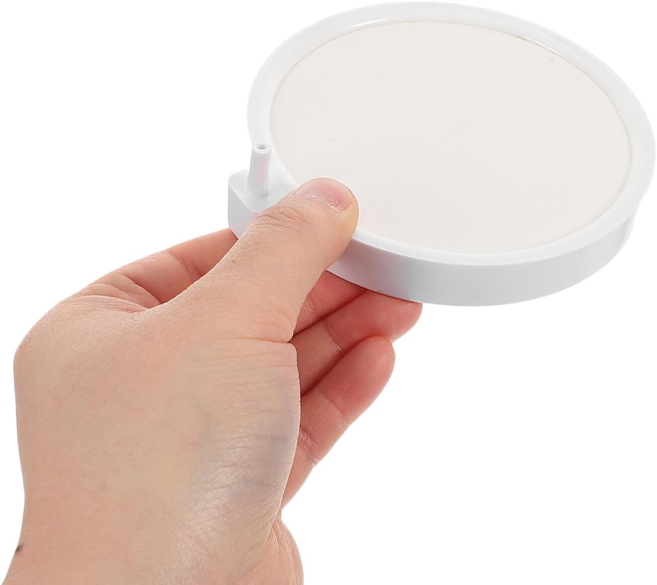 FUTUREORYY 2Pcs Air Stone Aquarium Bubble Diffuser with round Base Bubbler Disc for Fish Tanks Fine Bubble Production Wear-Resistant Material Easy Installation for Aquatic Use image number 5