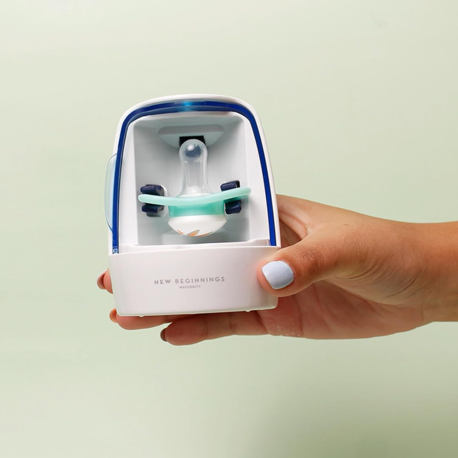 New Beginnings Non-Toxic & Odour-Free Portable Mini UV Steriliser for an On-The-Go Hygienic Clean, Battery Powered image number 1