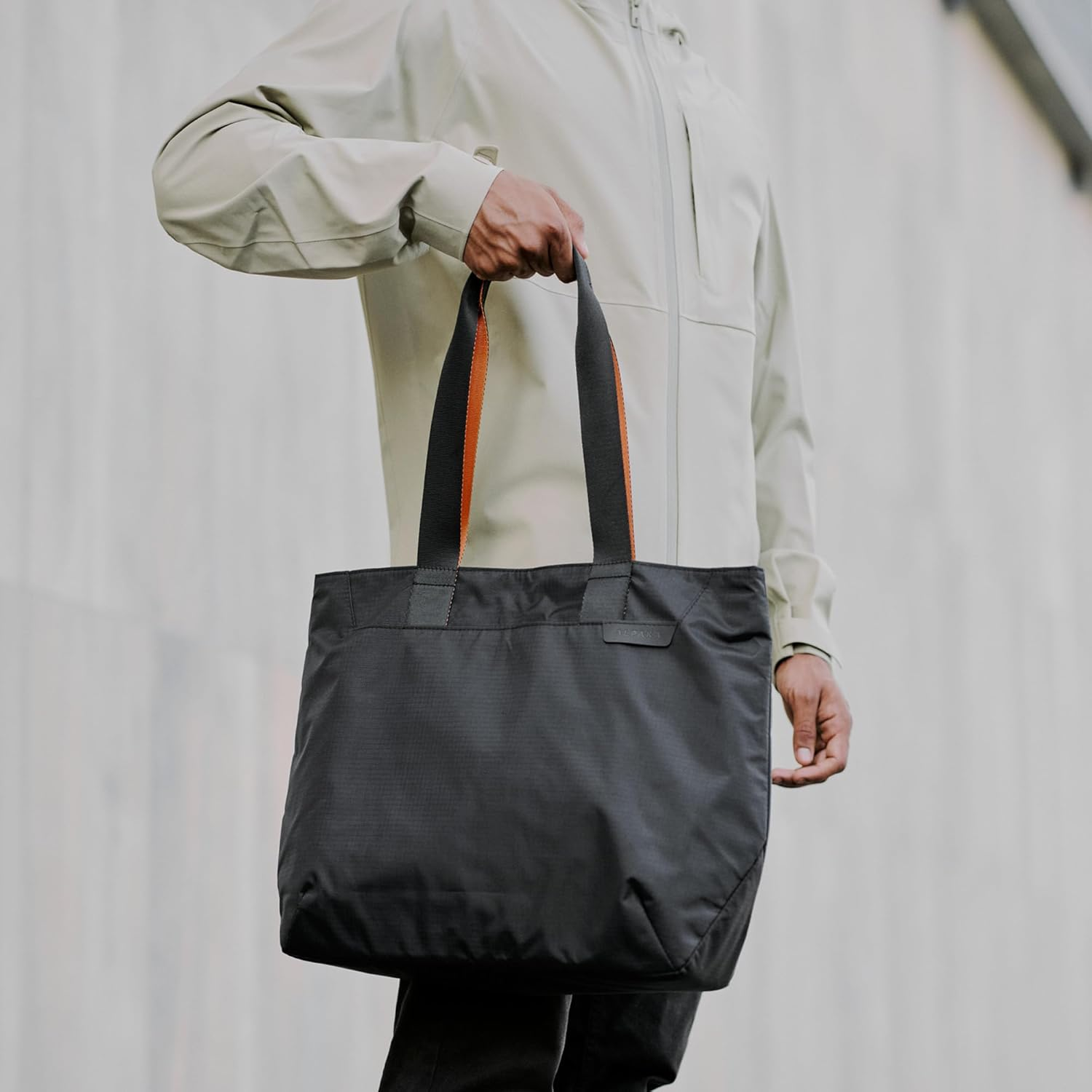 ALPAKA Elements Tote Bag 14.5L - Travel Totes with Foldable, Self-Standing, 6 Internal Pockets, Magnetic Suction image number 4