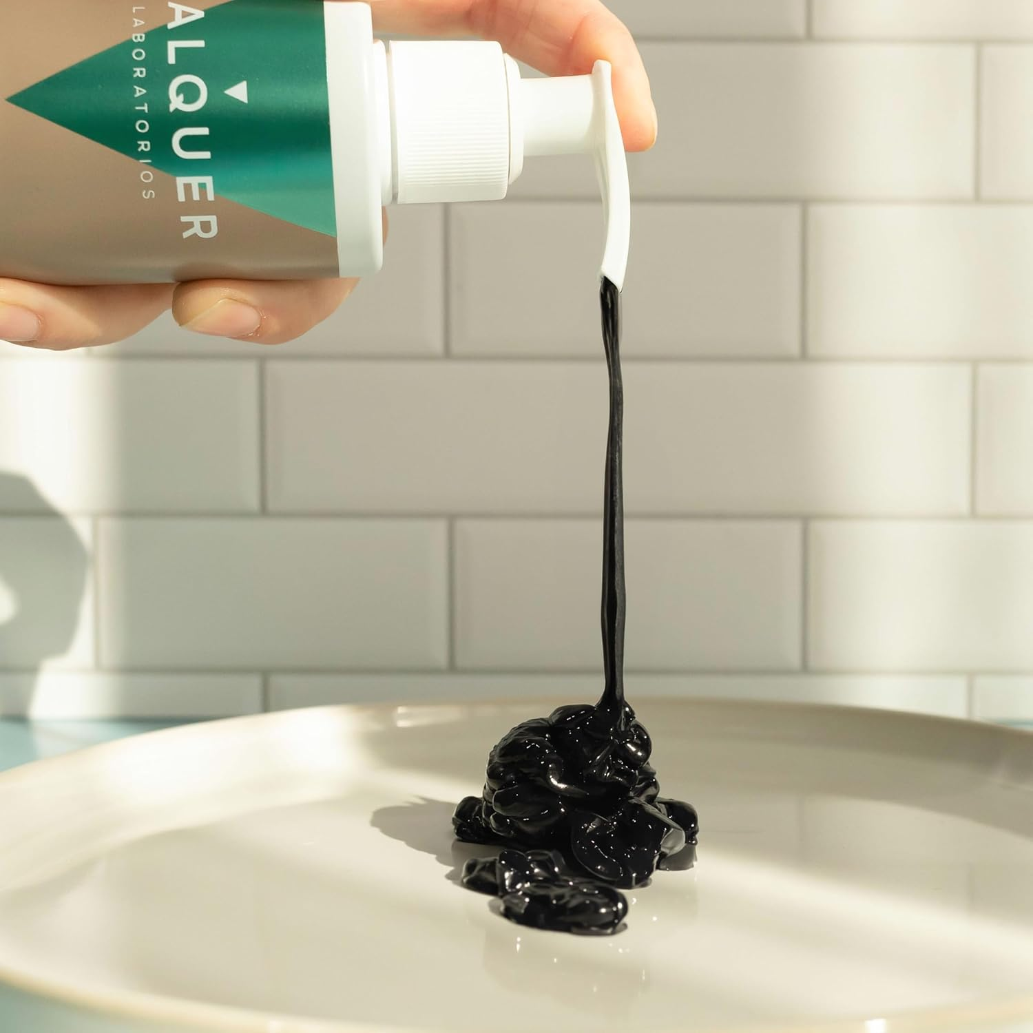 Valquer Power Colour Mask Vegan and Silicone Free Formula Gives Hair Colour 290 Ml Black image number 6