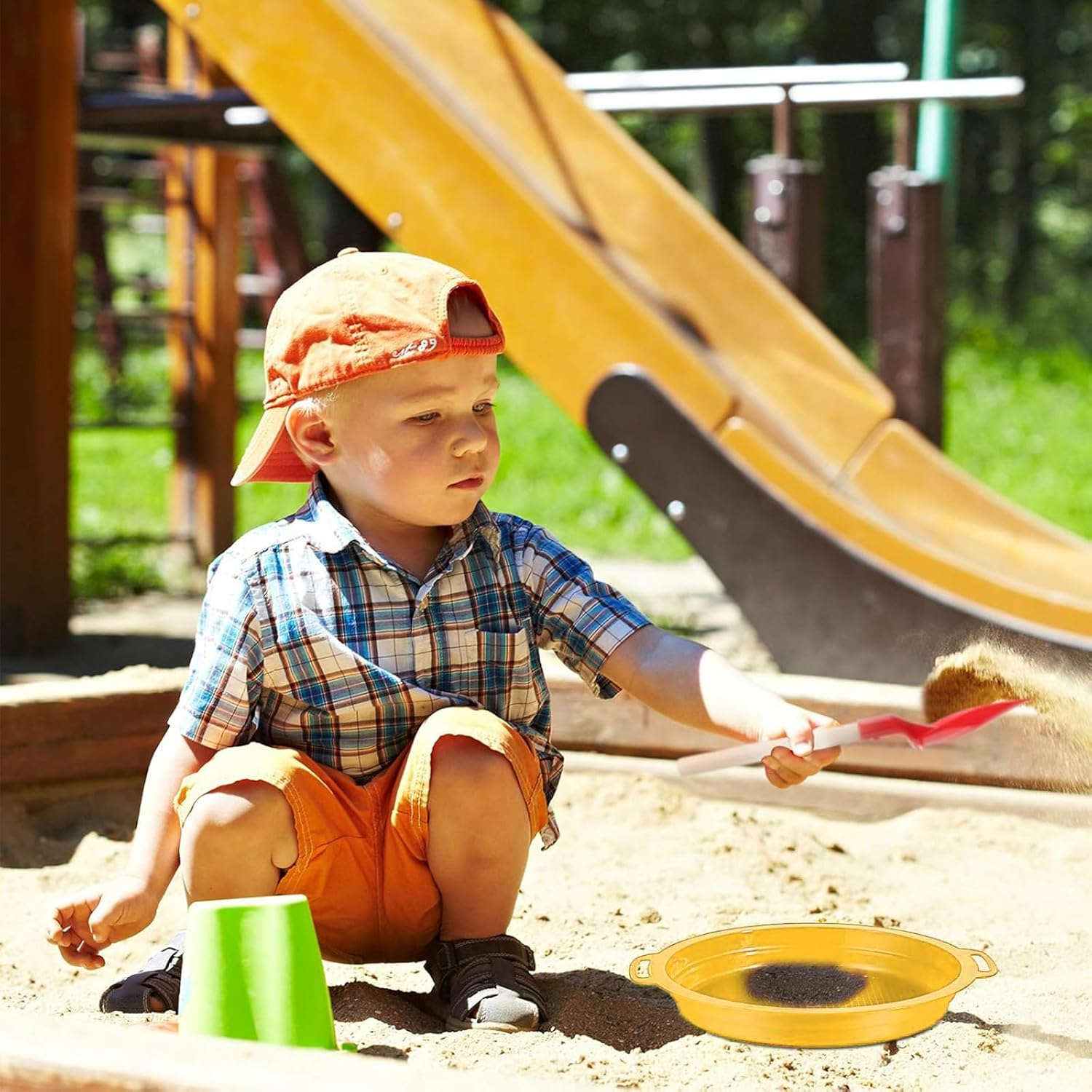 Zalizr 4 Pcs Screening Pan, 22 CM/8.7" Plastic Mining Screen, Portable Gold Panning Pan for Filtering Sand, Dirt, and Gravel, Sifting and Gold Extraction Tools