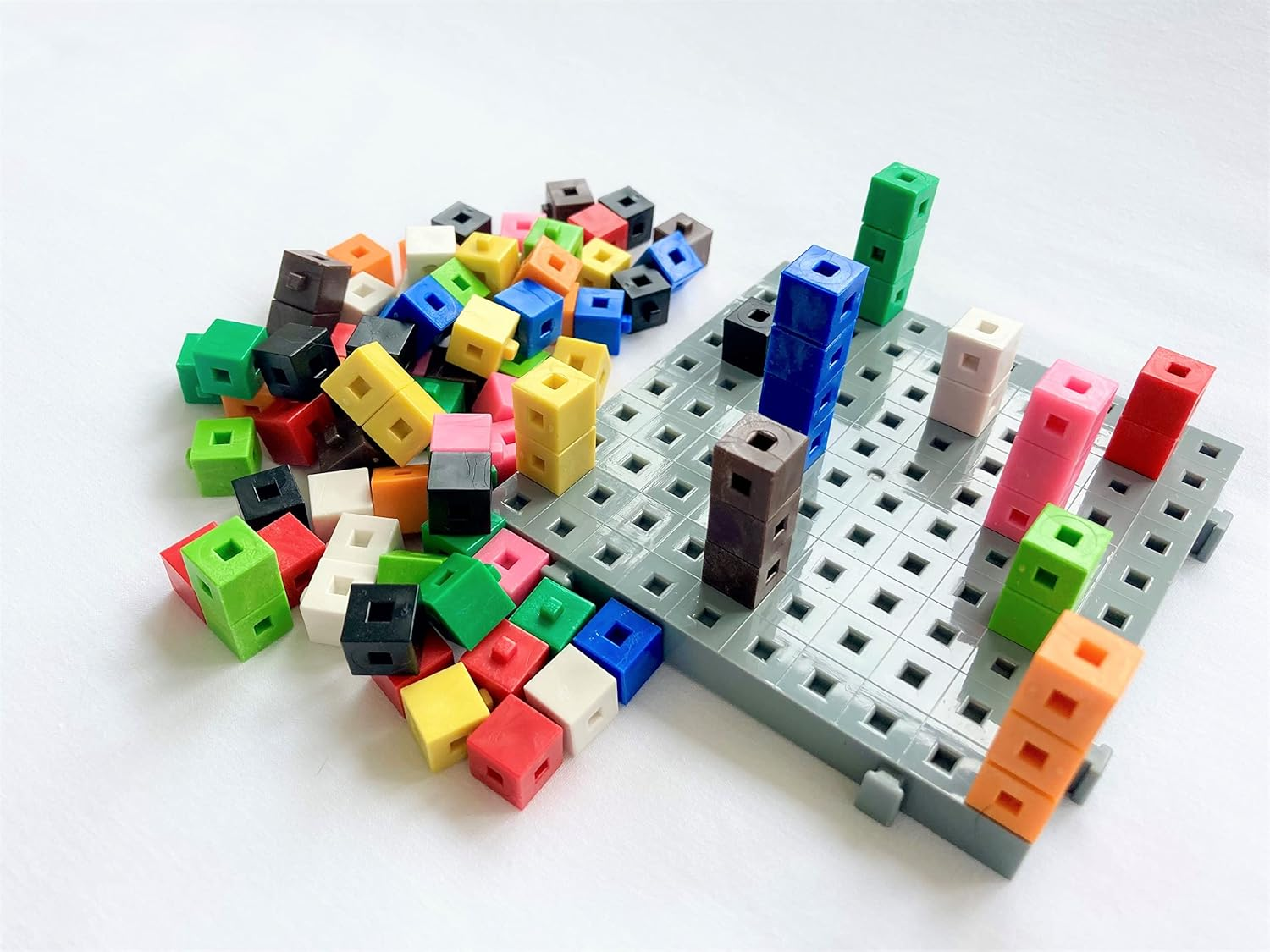 100 X 1Cm Interlocking Cubes & Baseboard (10Cm X 10Cm) - Counting Linking Snap Building Maths Home Early Learning - Extra Boards Available. image number 1