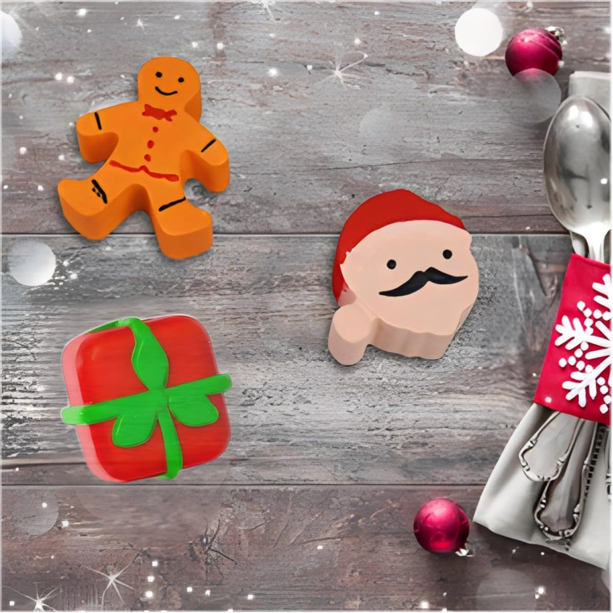 Christmas Silicone Moulds for Baking, Non-Stick Christmas Moulds Set with Christmas Tree, Santa Claus, Gingerbread Man, Snowflake Shapes for Chocolate, Candy, Fondant, Soap,Jelly and Candles