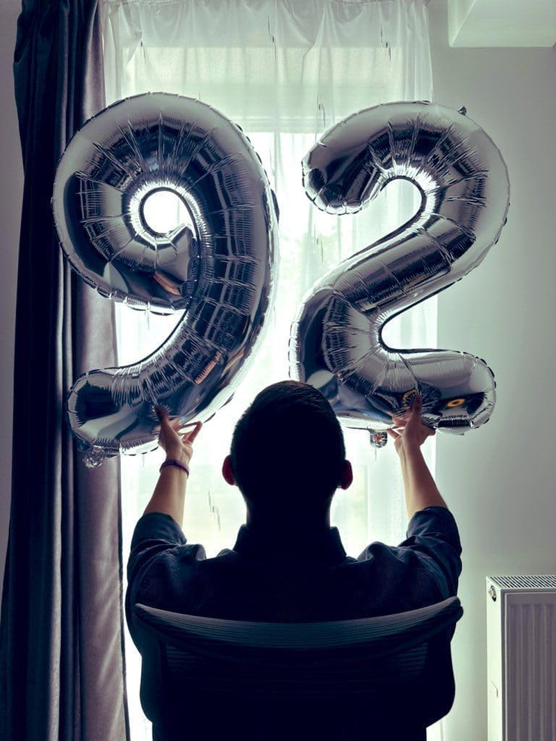 Lumjoy 40 Inch Silver Number 9 Balloon 9Th Birthday Party Decorations for Boys and Girls Giant Birthday Balloon Reusable and Self Sealing Perfect for Toddler and Kids Celebrations image number 5