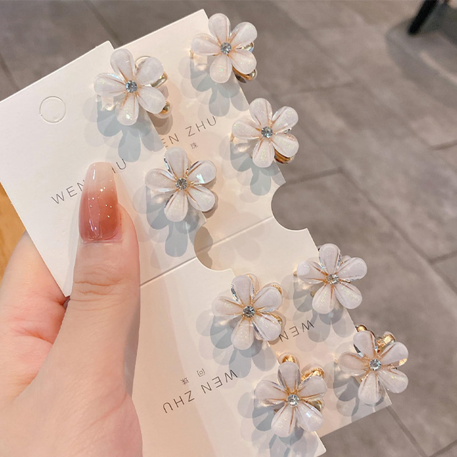 14 Small Flower Shaped Hair Pins, Mini Crystal Hair Pins, Simple and Cute Hair Accessories and Hairstyle Fixing Accessories. image number 3