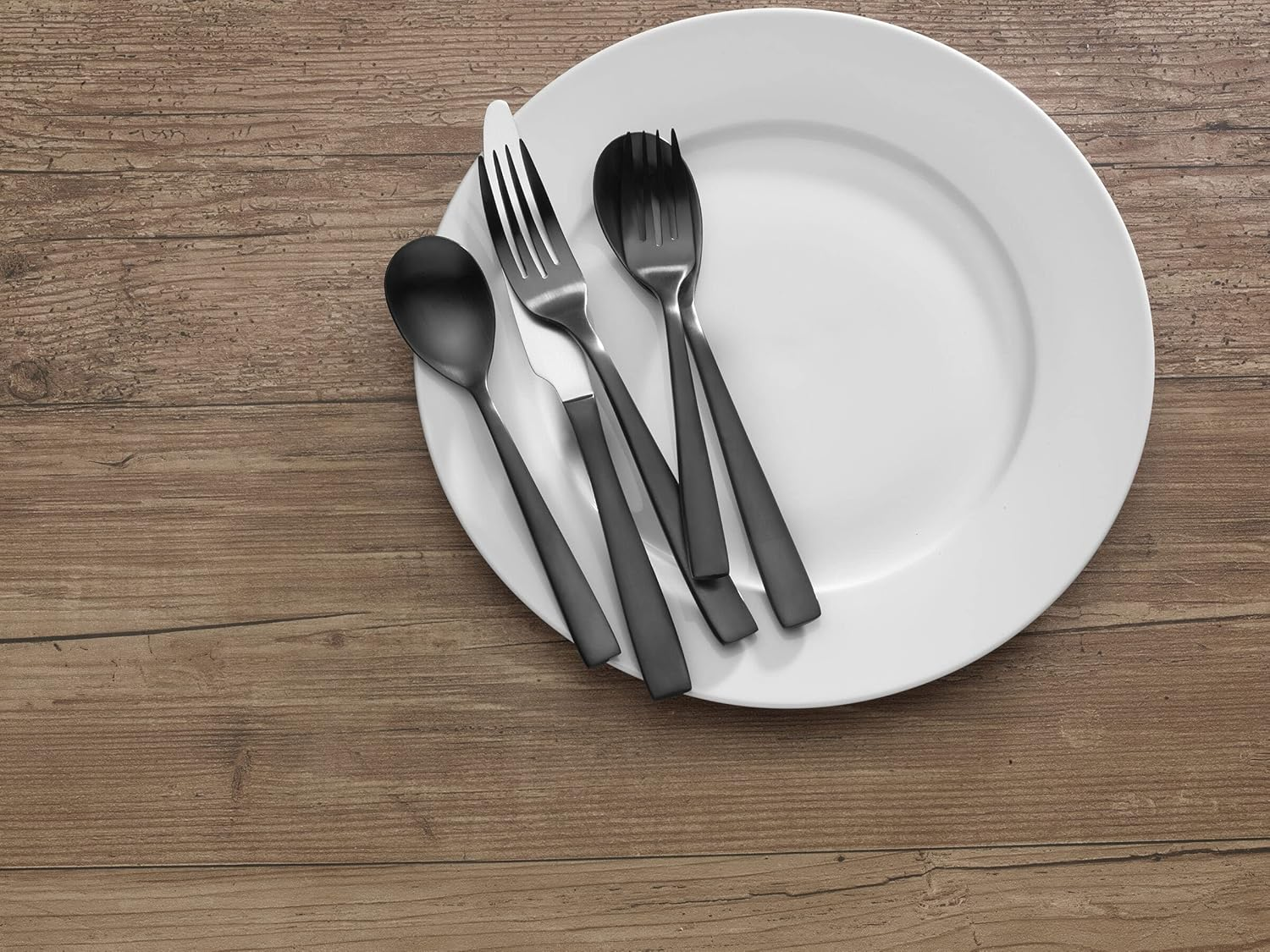 Mikasa Delano Black Satin 20-Piece Stainless Steel Flatware Set, Service for 4 image number 4