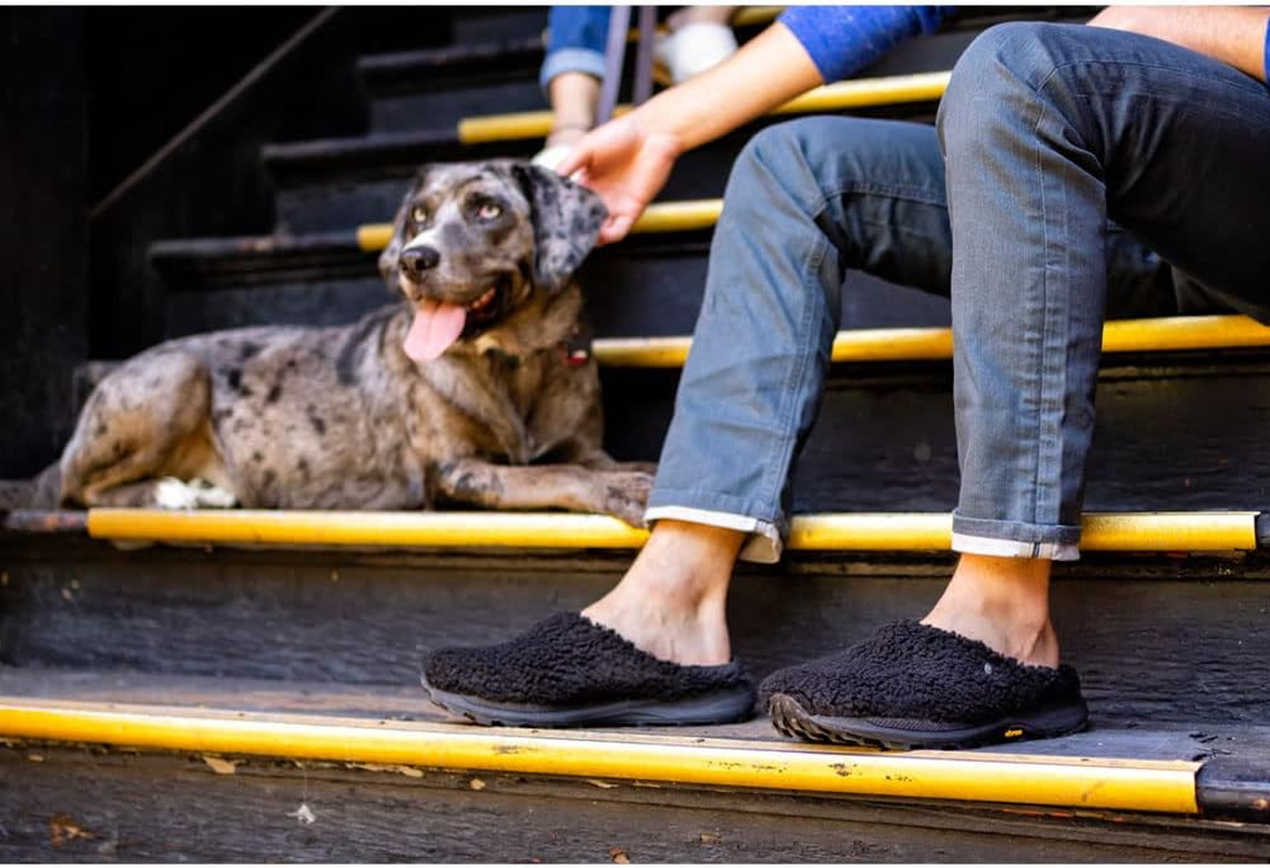 Topo Athletic Men'S Revive Sneaker