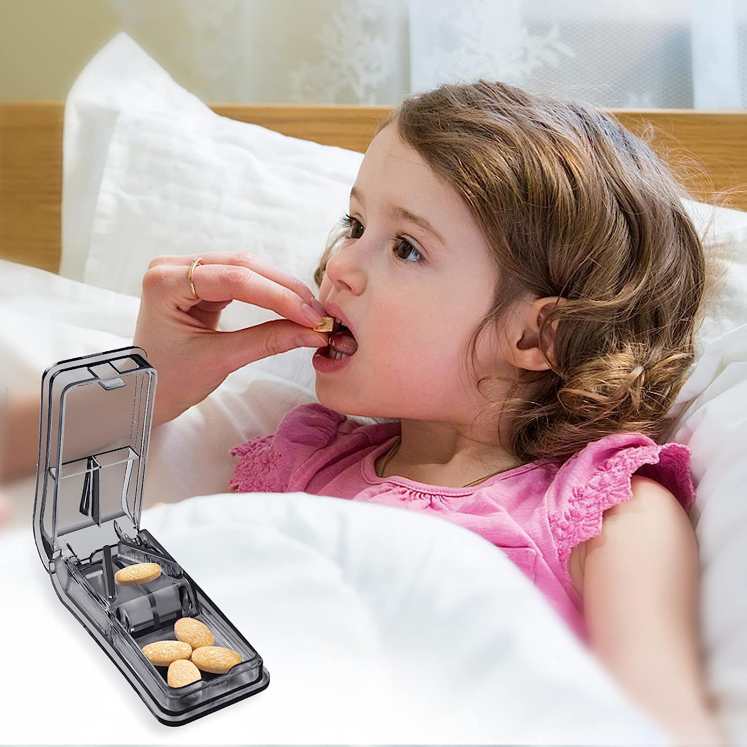 2Pcs Pill Cutter Splitter for Small Pills Pill Cutters for Small or Large Pills Professional for Tablet Vitamin Medicine (Black) - Blue image number 4