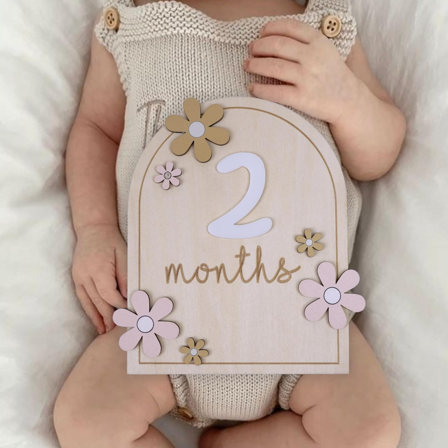Monthly Baby Milestone Signs - Baby Monthly Milestone Wooden Circles for 1-12 Month Photos & Gender Neutral Announcement Cards (Flower)