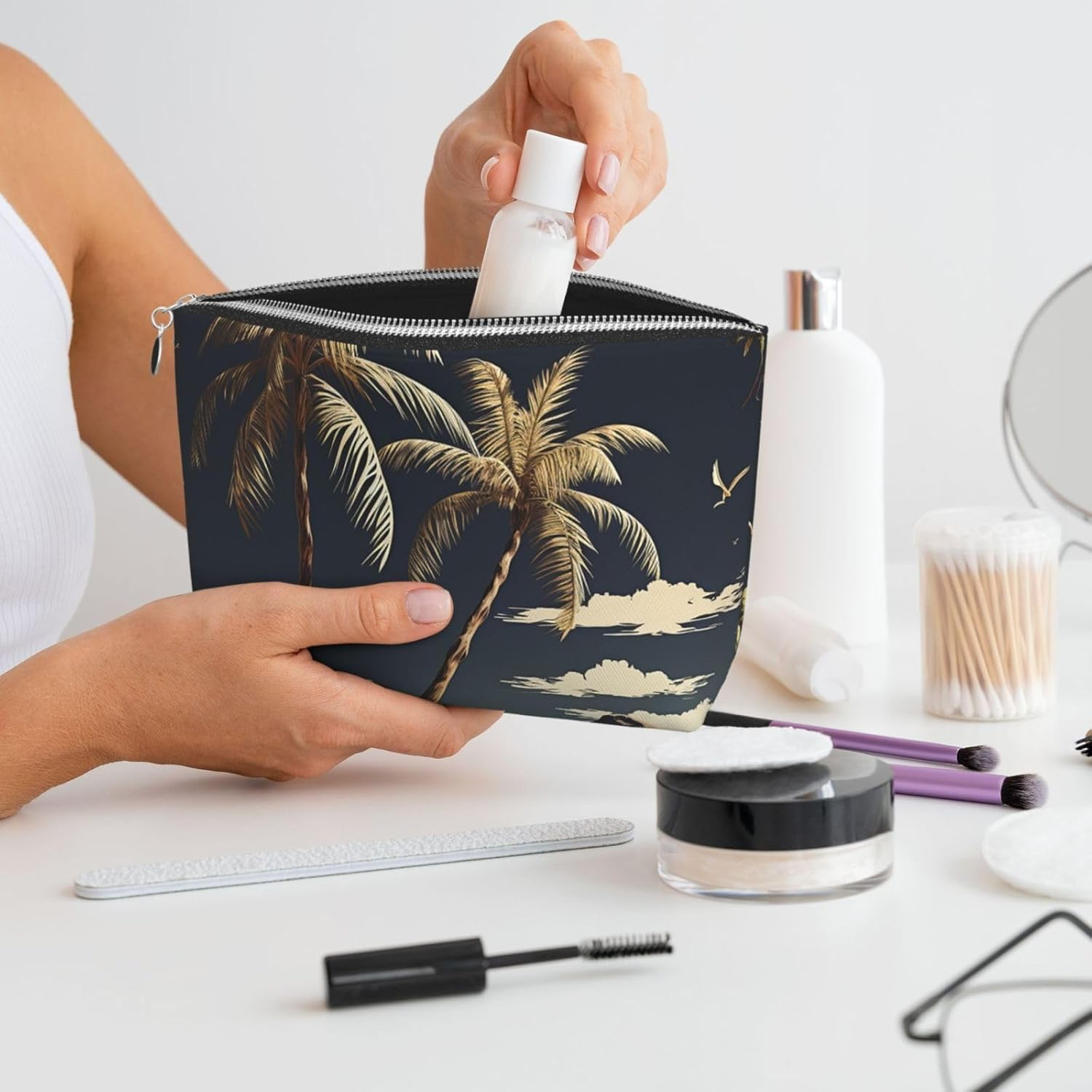 SDTYKHJ Large Capacity Makeup Bag for Women, Waterproof Portable Shaving Bag, Small Toiletry Bag, Palm Tree, Leather, Travel Cosmetic Organizer Bags, Siliver, One Size image number 1