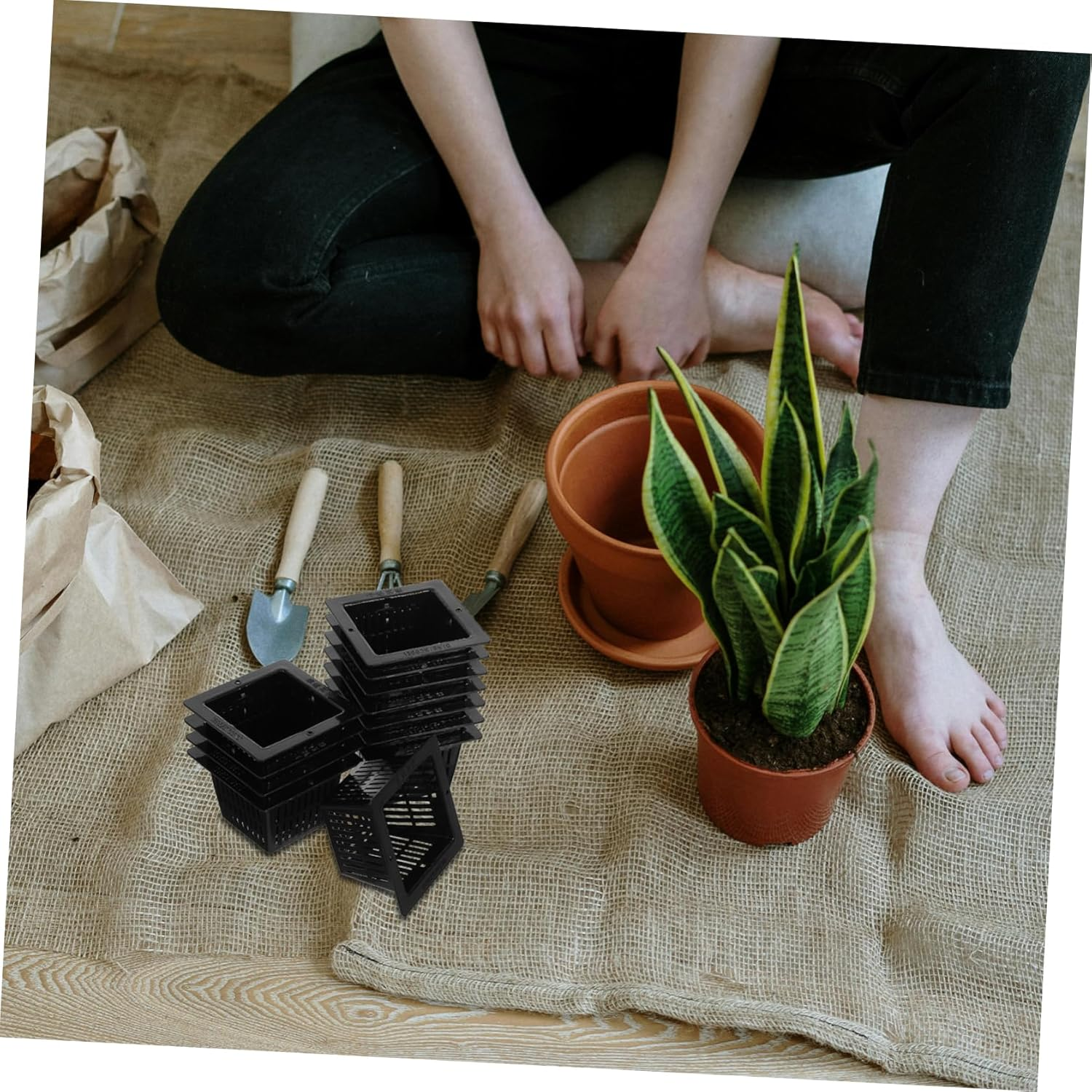 CANIGHT 12Pcs Heavy Duty Square Nursery Pots for Hydroponics and Traditional Gardening Slotted Mesh Design for Optimal Aeration and Drainage for Vegetables and Flowers image number 4