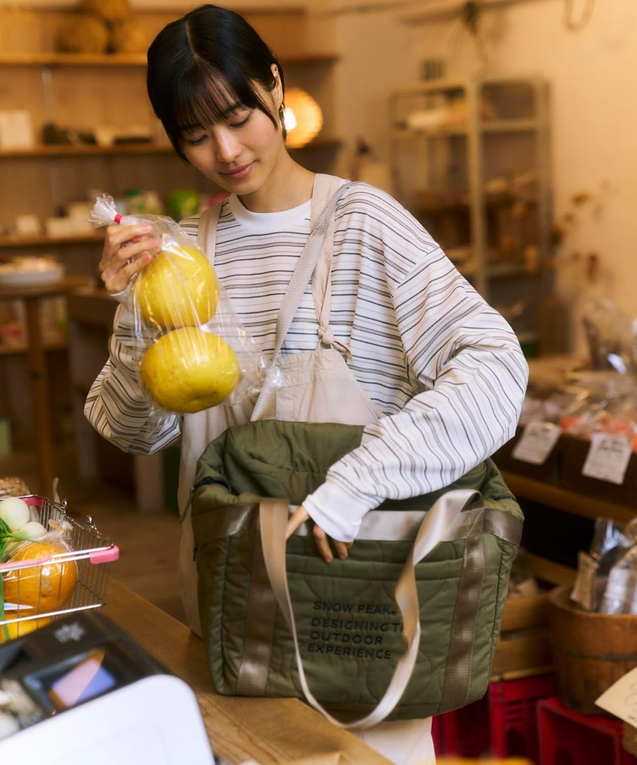 Snow Peak AC-25AU012 Quilted Ripstop Duffle Tote Bag, Handbag, Men'S, Women'S image number 3