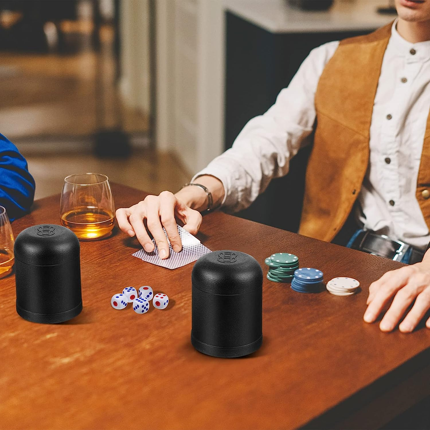 Alipis Black Dice Plastic Dice Shaker Cup with 5 Dot Dices, Small Games Dice Cups Black Cylindrical Dice Box for Club Bar Dice Game, 5 Sets image number 1