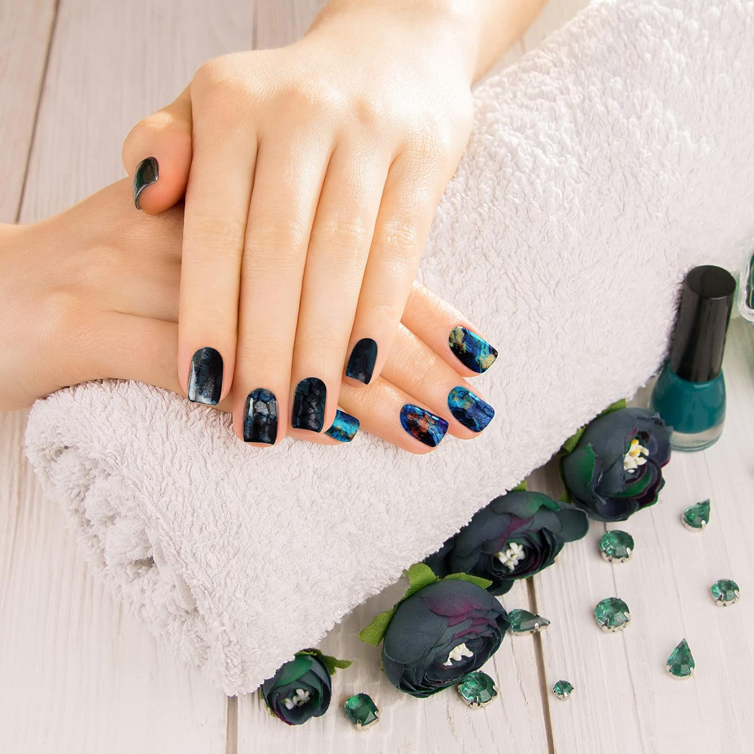 Maitys 336 Pieces 24 Sheets Full Wrap Nail Polish Strips Stickers Self Adhesive Gel Nail Strips Art Decals with File for Women DIY Decorations(Cool Style) image number 3