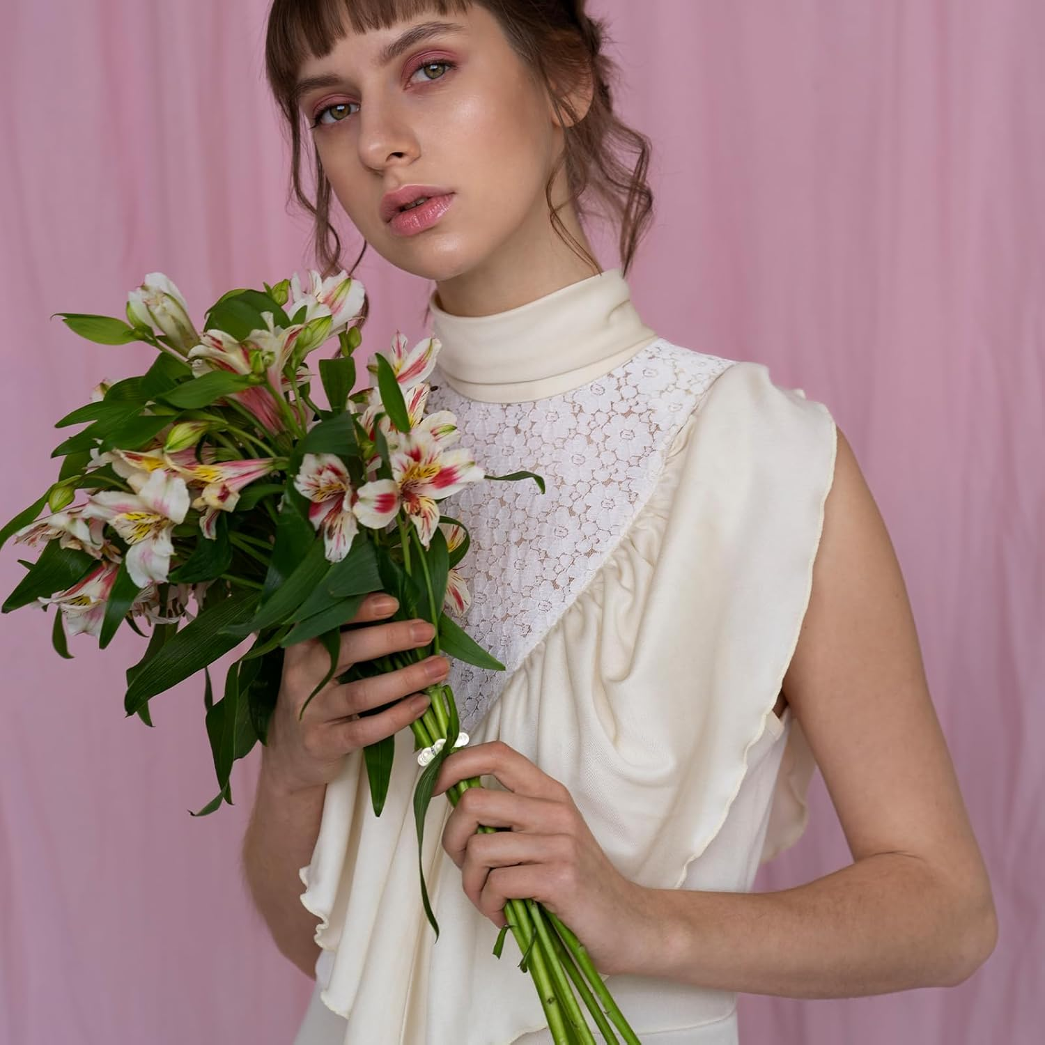 TEAONE Pearl Napkin Rings, 10 PCS Wedding Napkin Holders for Anniversary, Banquet, Party, Daily Use (4Cm/1.57In)